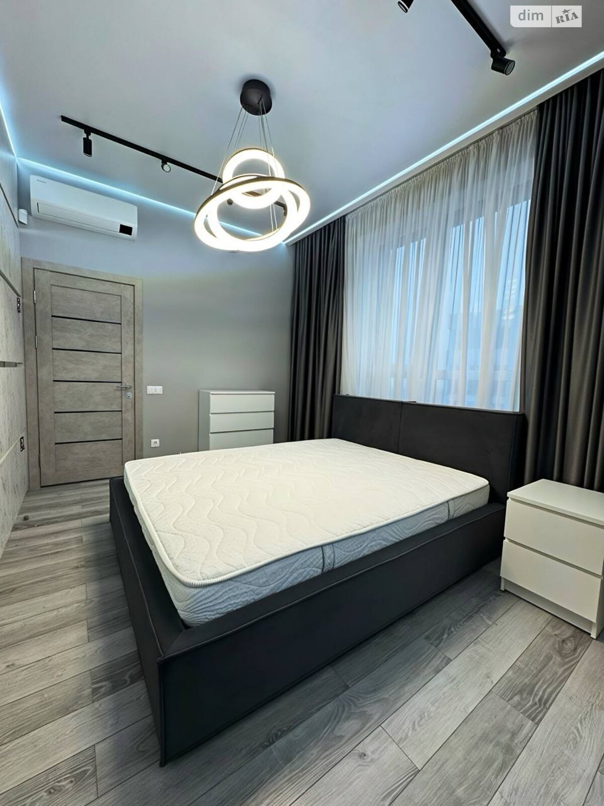 Продажа однокомнатной квартиры в Днепре, на бул. Звездный 1М, район Шевченковский фото 1 Продажа однокомнатной квартиры в Днепре, на бул. Звездный 1М, район Шевченковский фото 1