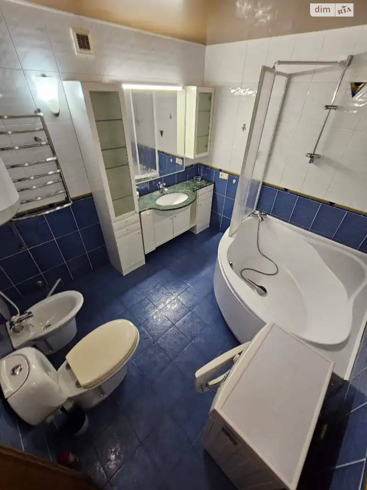 Продажа трехкомнатной квартиры в Днепре, на бул. Звездный 1, район Шевченковский фото 1