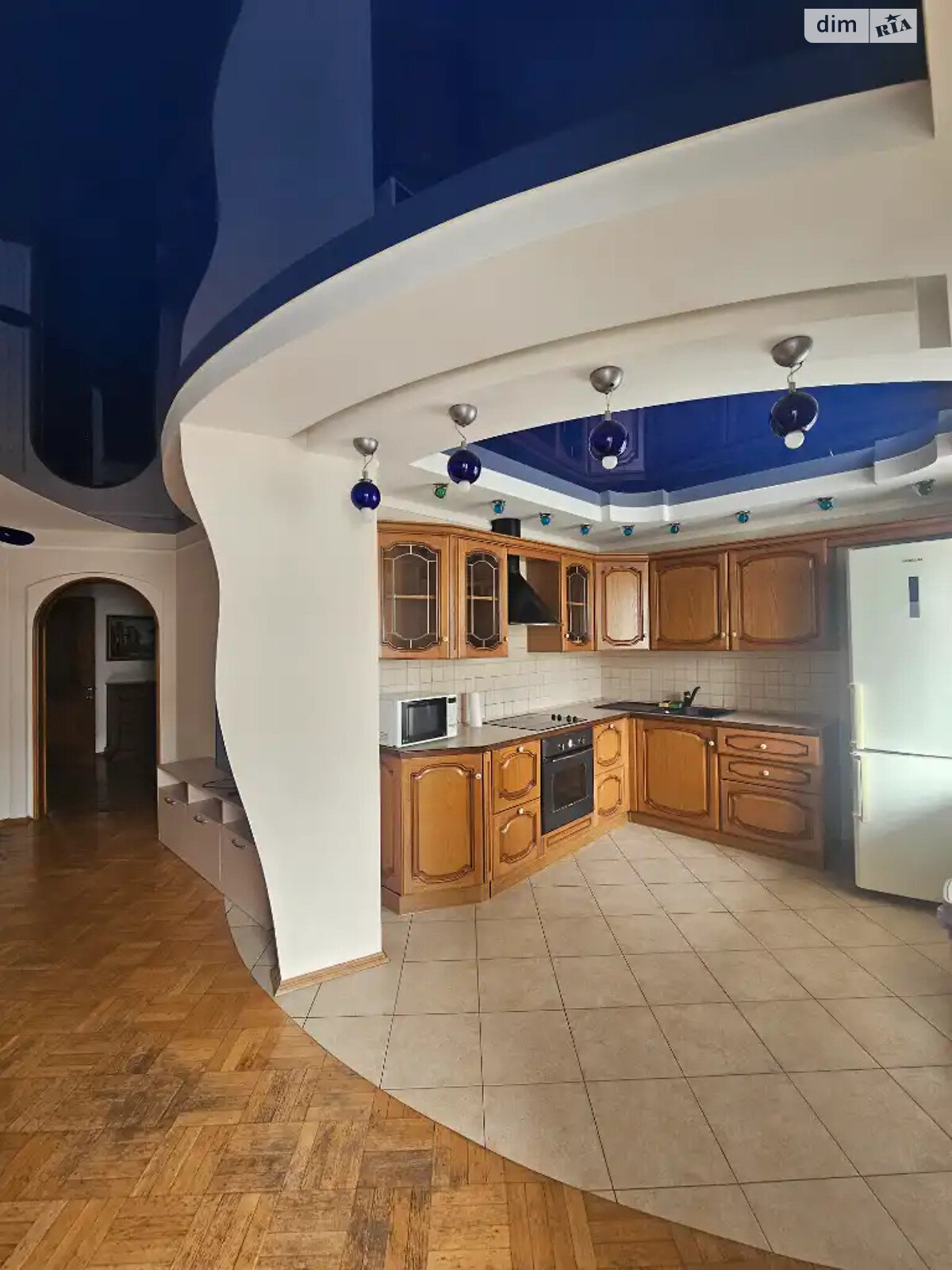 Продажа трехкомнатной квартиры в Днепре, на бул. Звездный 1, район Шевченковский фото 1