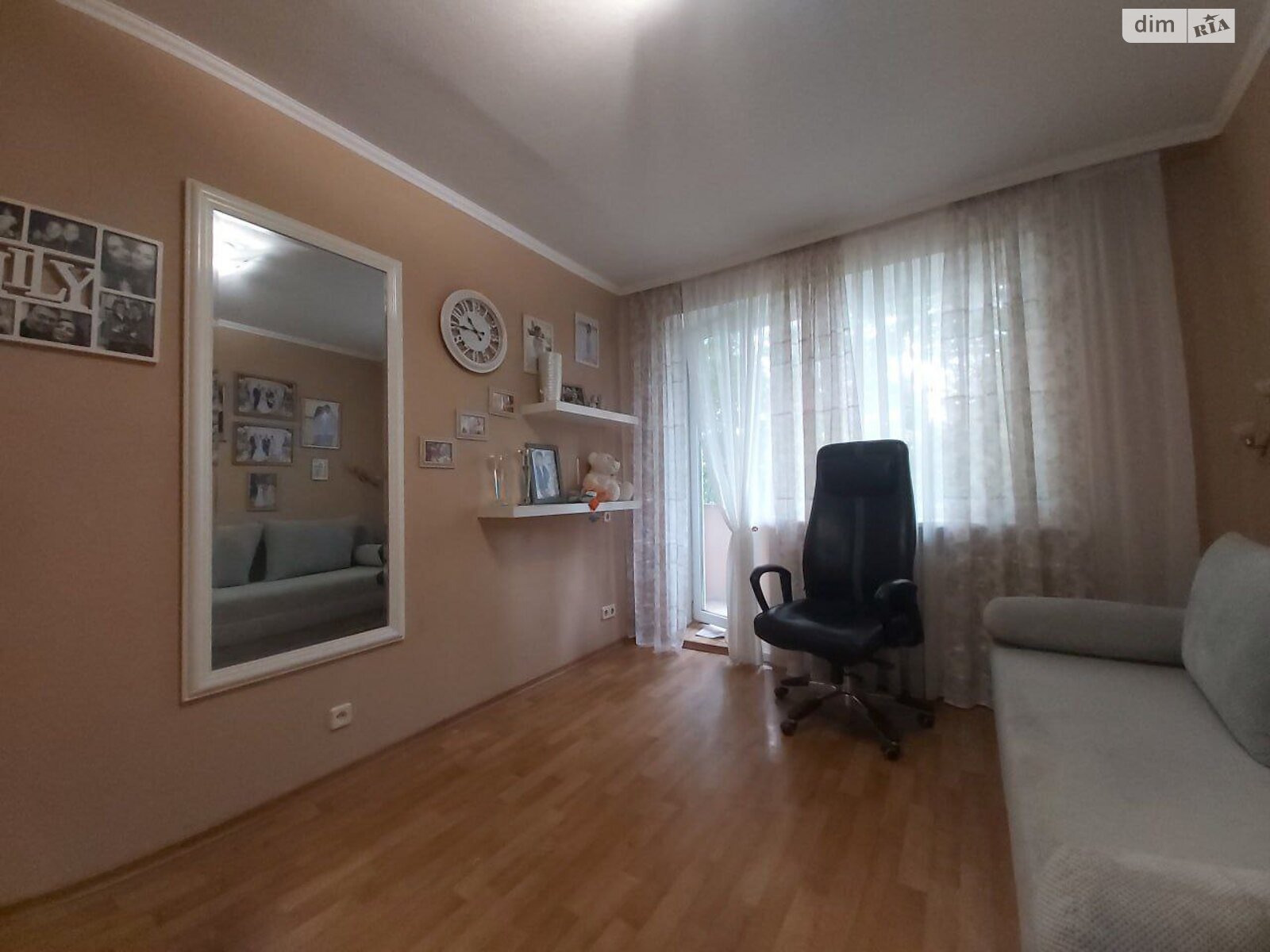 Продажа трехкомнатной квартиры в Днепре, на просп. Поля Александра 129Б, район Славутич фото 1 Продажа трехкомнатной квартиры в Днепре, на просп. Поля Александра 129Б, район Славутич фото 1