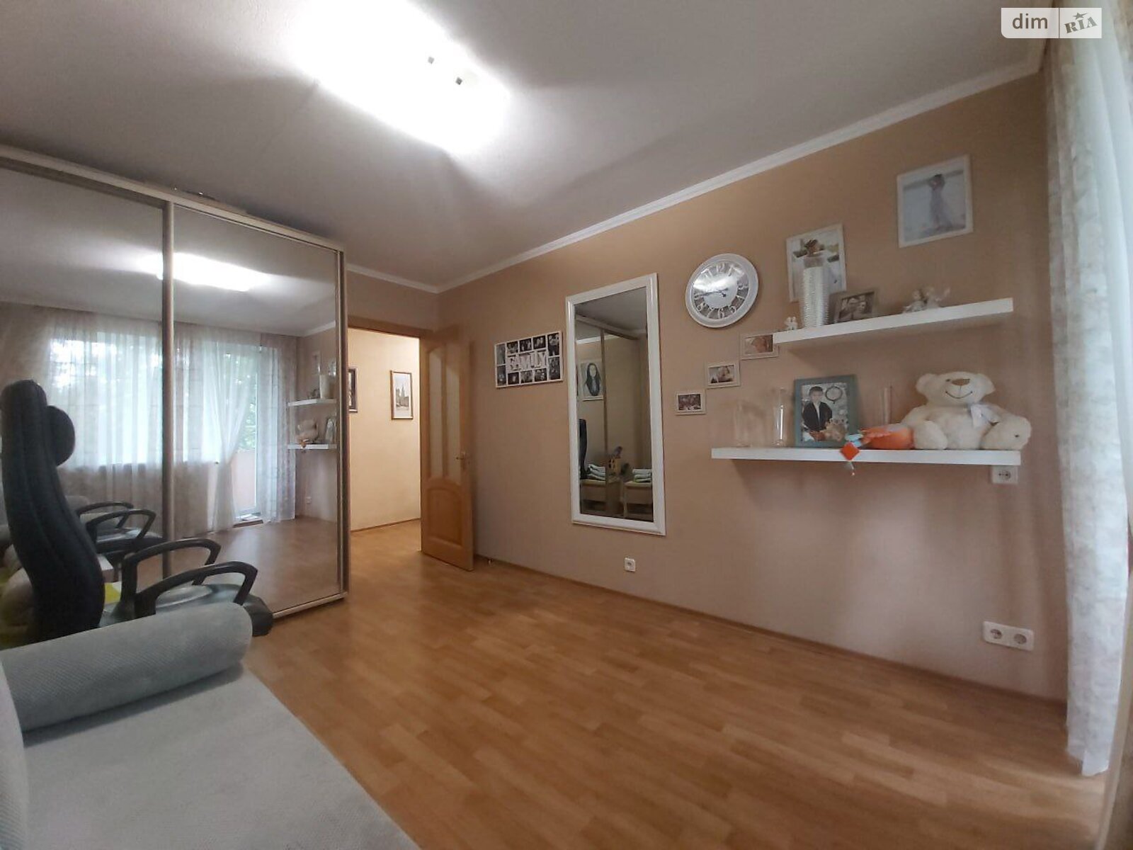 Продажа трехкомнатной квартиры в Днепре, на просп. Поля Александра 129Б, район Славутич фото 1 Продажа трехкомнатной квартиры в Днепре, на просп. Поля Александра 129Б, район Славутич фото 1