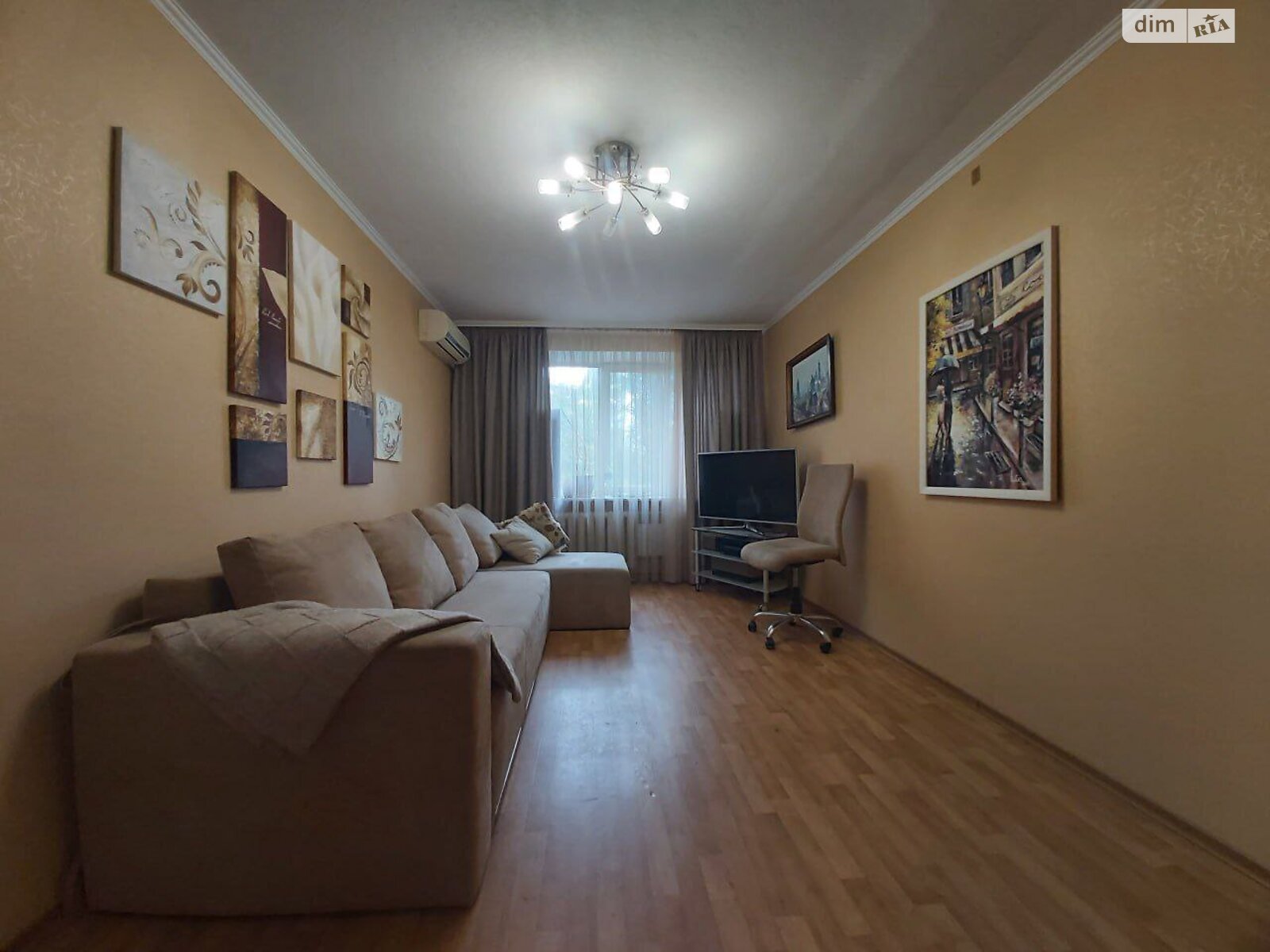 Продажа трехкомнатной квартиры в Днепре, на просп. Поля Александра 129Б, район Славутич фото 1 Продажа трехкомнатной квартиры в Днепре, на просп. Поля Александра 129Б, район Славутич фото 1