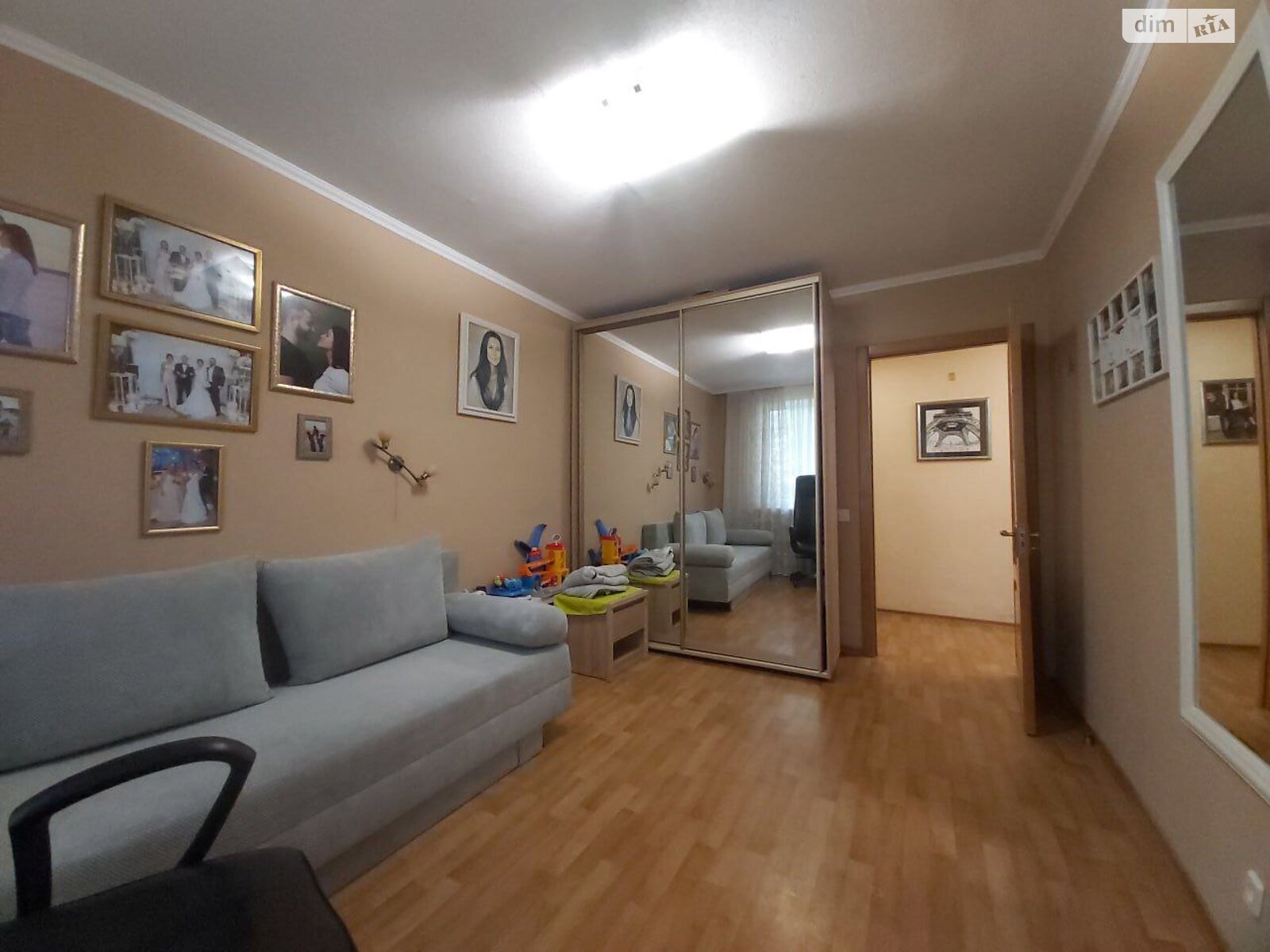 Продажа трехкомнатной квартиры в Днепре, на просп. Поля Александра 129Б, район Славутич фото 1 Продажа трехкомнатной квартиры в Днепре, на просп. Поля Александра 129Б, район Славутич фото 1