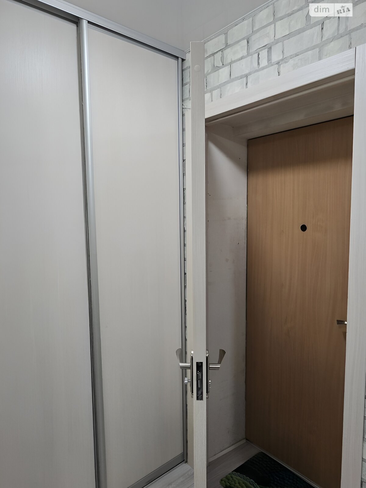 Продаж двокімнатної квартири в Дніпрі, на просп. Поля Олександра 129Б, район Славутич фото 1 Продаж двокімнатної квартири в Дніпрі, на просп. Поля Олександра 129Б, район Славутич фото 1