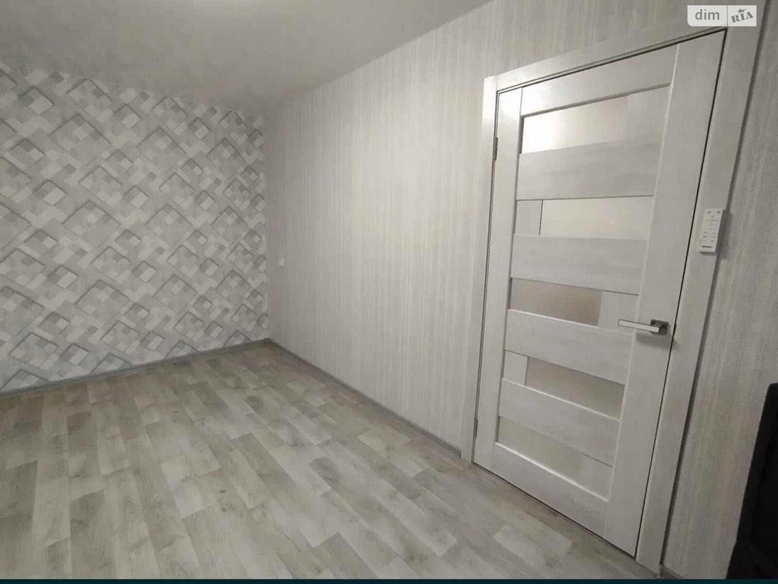 Продажа трехкомнатной квартиры в Днепре, на просп. Поля Александра 127, район Славутич фото 1 Продажа трехкомнатной квартиры в Днепре, на просп. Поля Александра 127, район Славутич фото 1