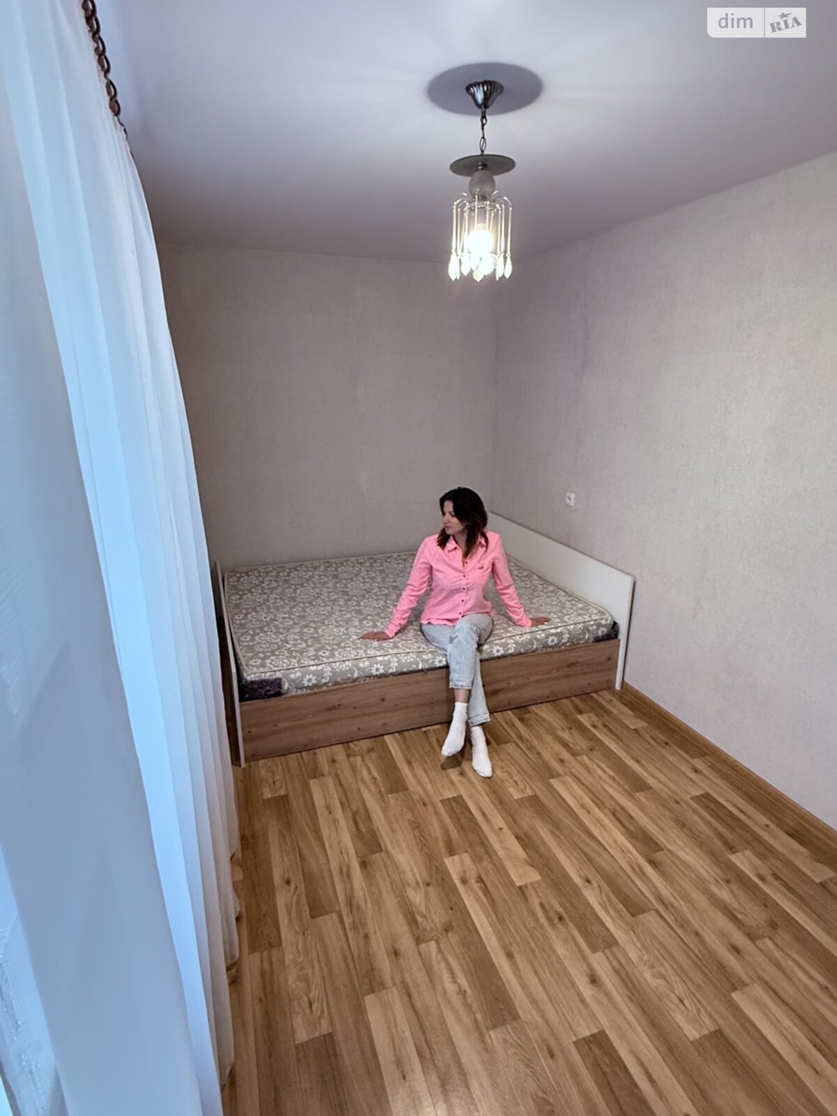 Продаж двокімнатної квартири в Дніпрі, на просп. Поля Олександра, район Славутич фото 1 Продаж двокімнатної квартири в Дніпрі, на просп. Поля Олександра, район Славутич фото 1