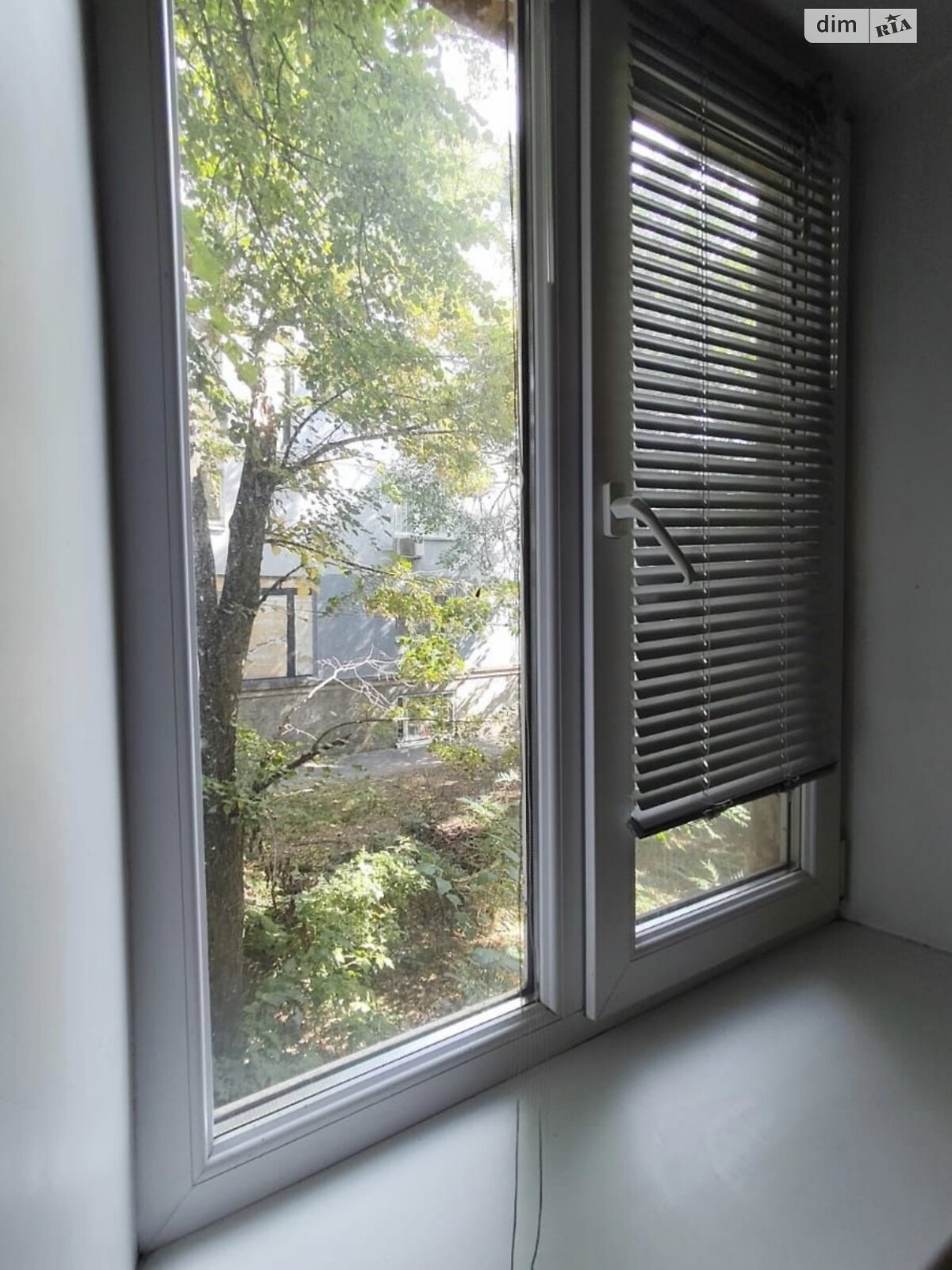 Продажа однокомнатной квартиры в Днепре, на просп. Поля Александра 102, район Славутич фото 1