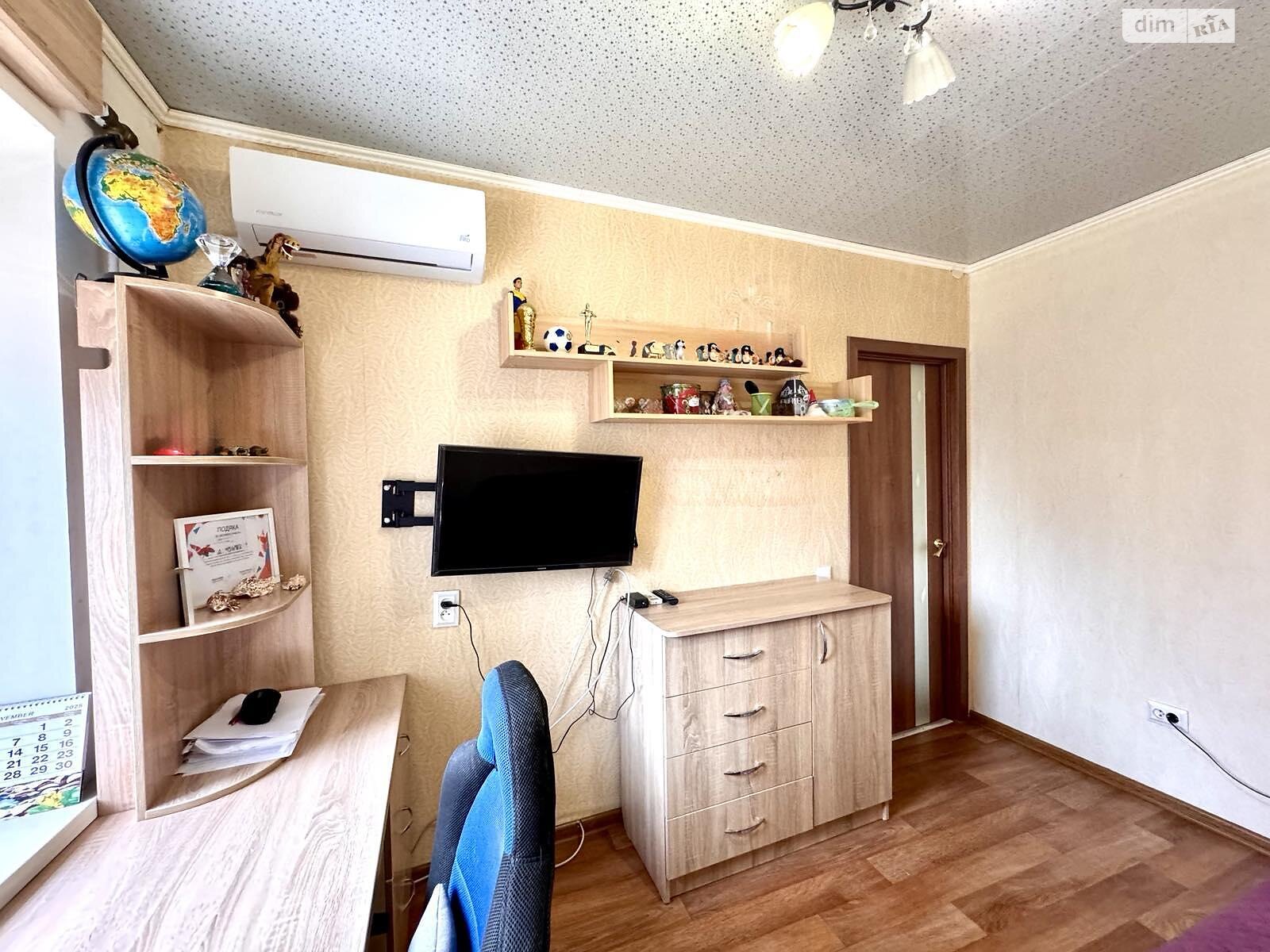 Продажа двухкомнатной квартиры в Днепре, на просп. Поля Александра 102Г, район Славутич фото 1