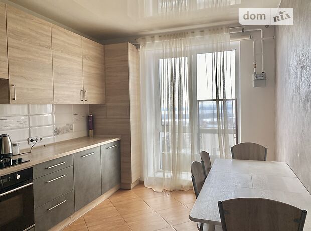 Продажа трехкомнатной квартиры в Днепре, на ул. Лазаряна 22, район Соборный фото 1 Продажа трехкомнатной квартиры в Днепре, на ул. Лазаряна 22, район Соборный фото 1