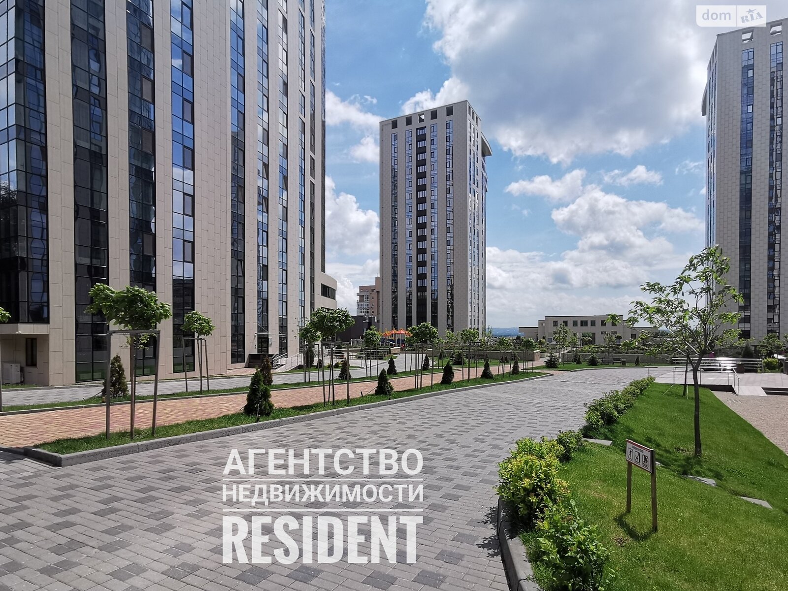 Продажа трехкомнатной квартиры в Днепре, на ул. Симферопольская 2П, район Соборный фото 1 Продажа трехкомнатной квартиры в Днепре, на ул. Симферопольская 2П, район Соборный фото 1