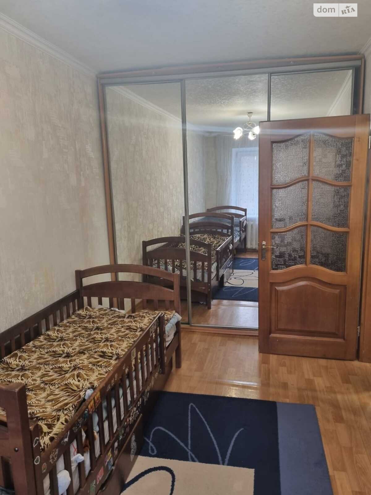 Продаж двокімнатної квартири в Дніпрі, на просп. Поля Олександра 92, район Центральний фото 1