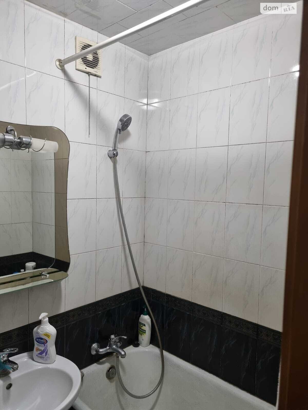 Продаж двокімнатної квартири в Дніпрі, на просп. Поля Олександра 92, район Центральний фото 1