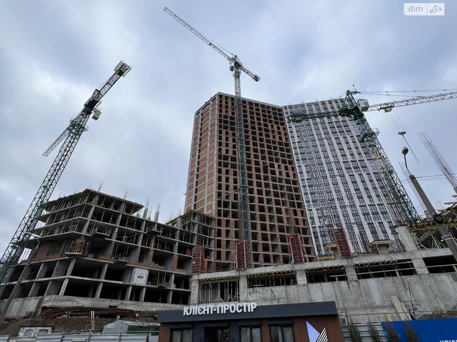 Продаж однокімнатної квартири в Дніпрі, на вул. 3-ї Штурмової Бригади 29, район Соборний фото 1