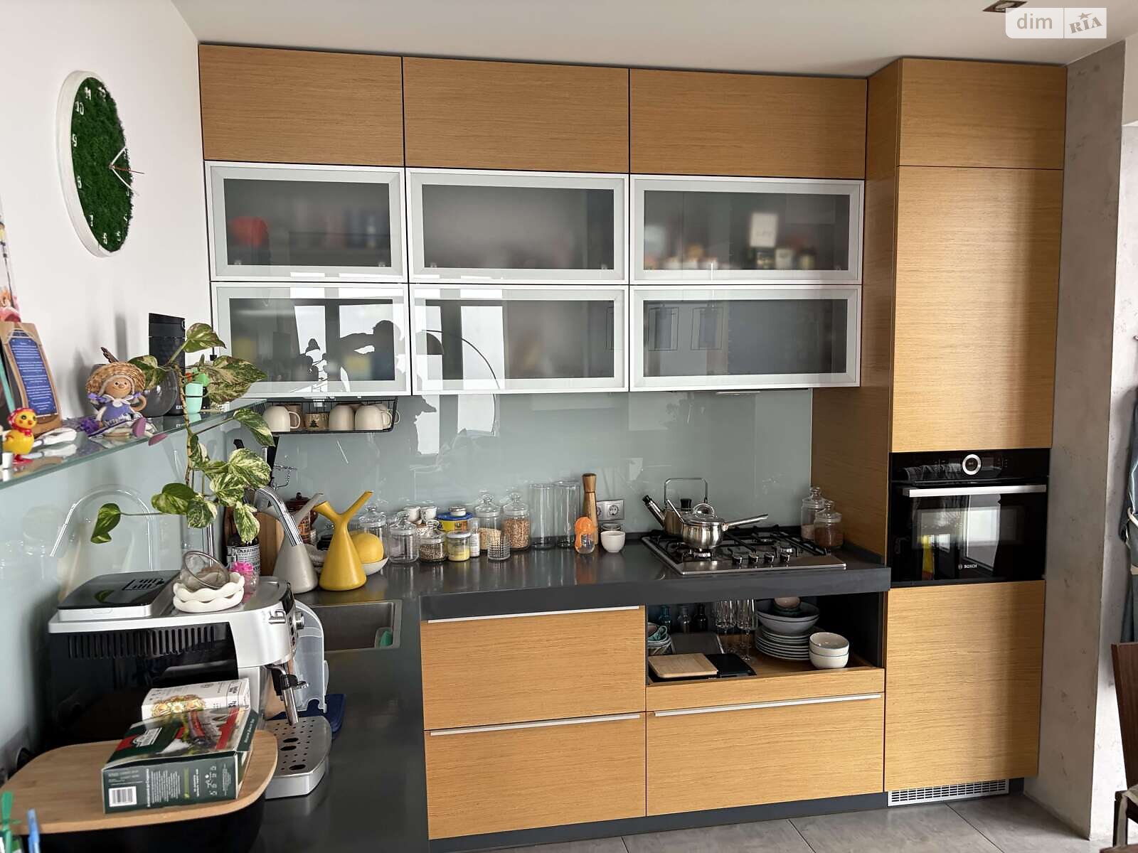 Продажа трехкомнатной квартиры в Днепре, на ул. Архитектора Олега Петрова 15, район Соборный фото 1