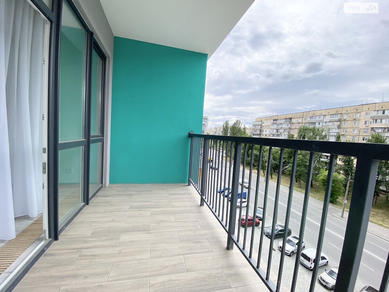 Продажа трехкомнатной квартиры в Днепре, на пер. Добровольцев 3, район Соборный фото 1