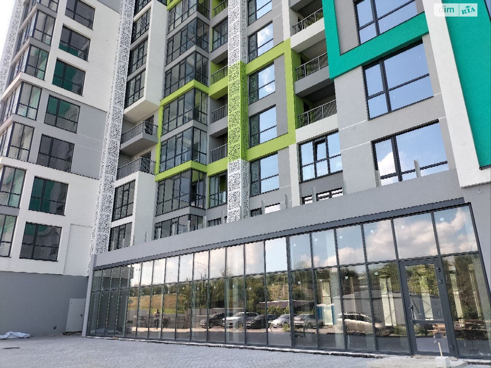 Продажа трехкомнатной квартиры в Днепре, на пер. Добровольцев 3, район Соборный фото 1