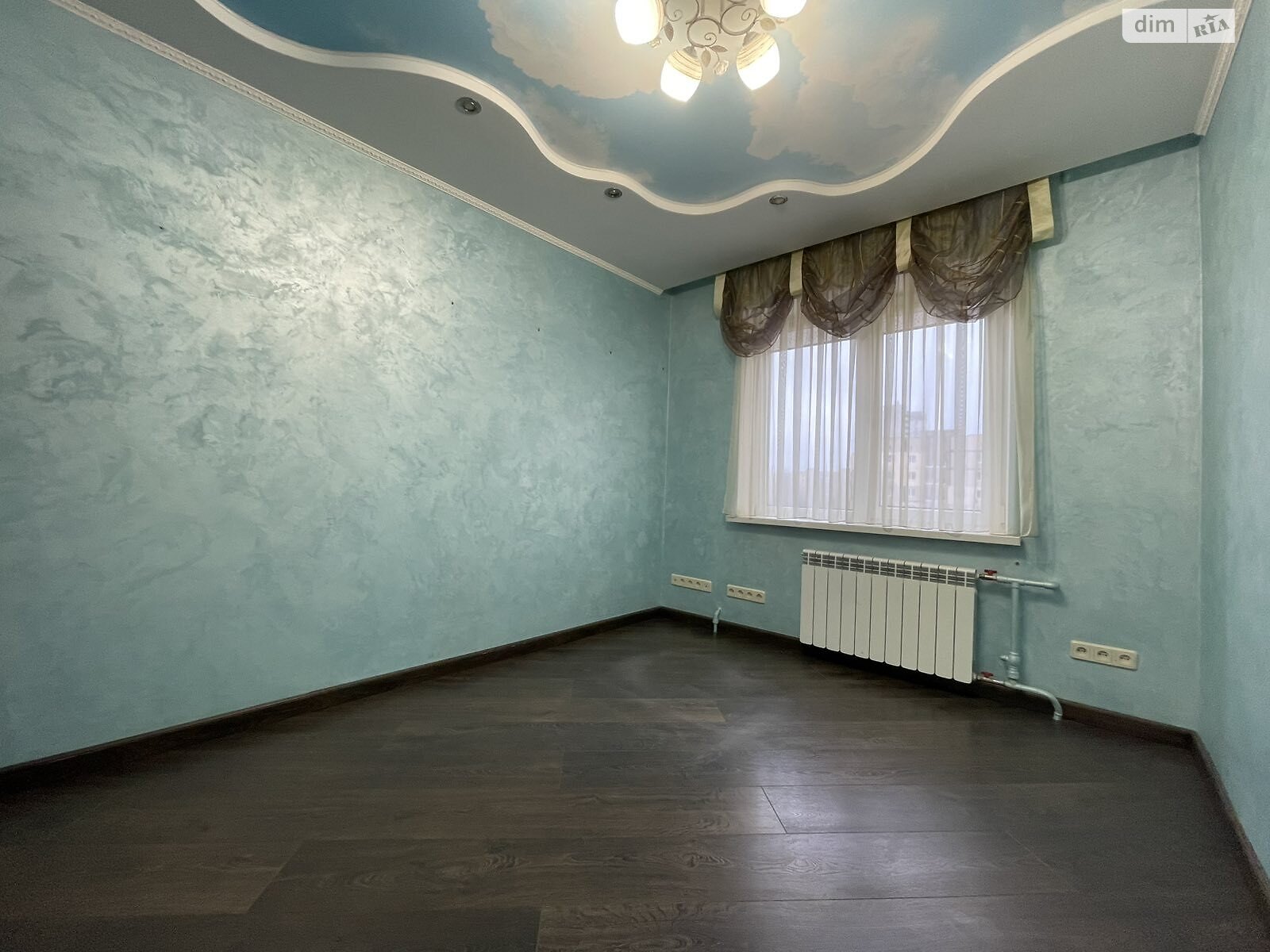 Продаж трикімнатної квартири в Дніпрі, на просп. Героїв 40, район Соборний фото 1 Продаж трикімнатної квартири в Дніпрі, на просп. Героїв 40, район Соборний фото 1