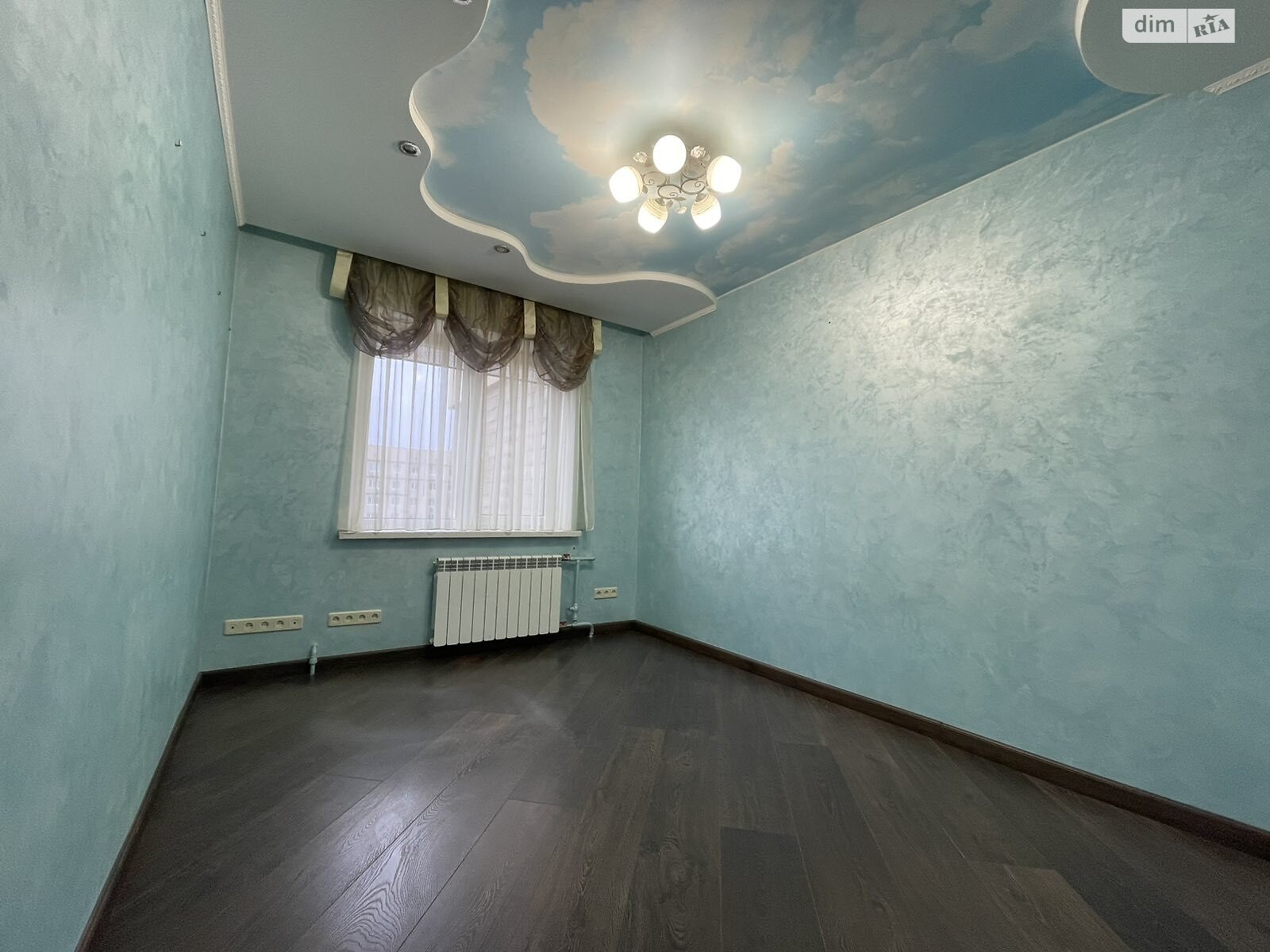 Продаж трикімнатної квартири в Дніпрі, на просп. Героїв 40, район Соборний фото 1 Продаж трикімнатної квартири в Дніпрі, на просп. Героїв 40, район Соборний фото 1