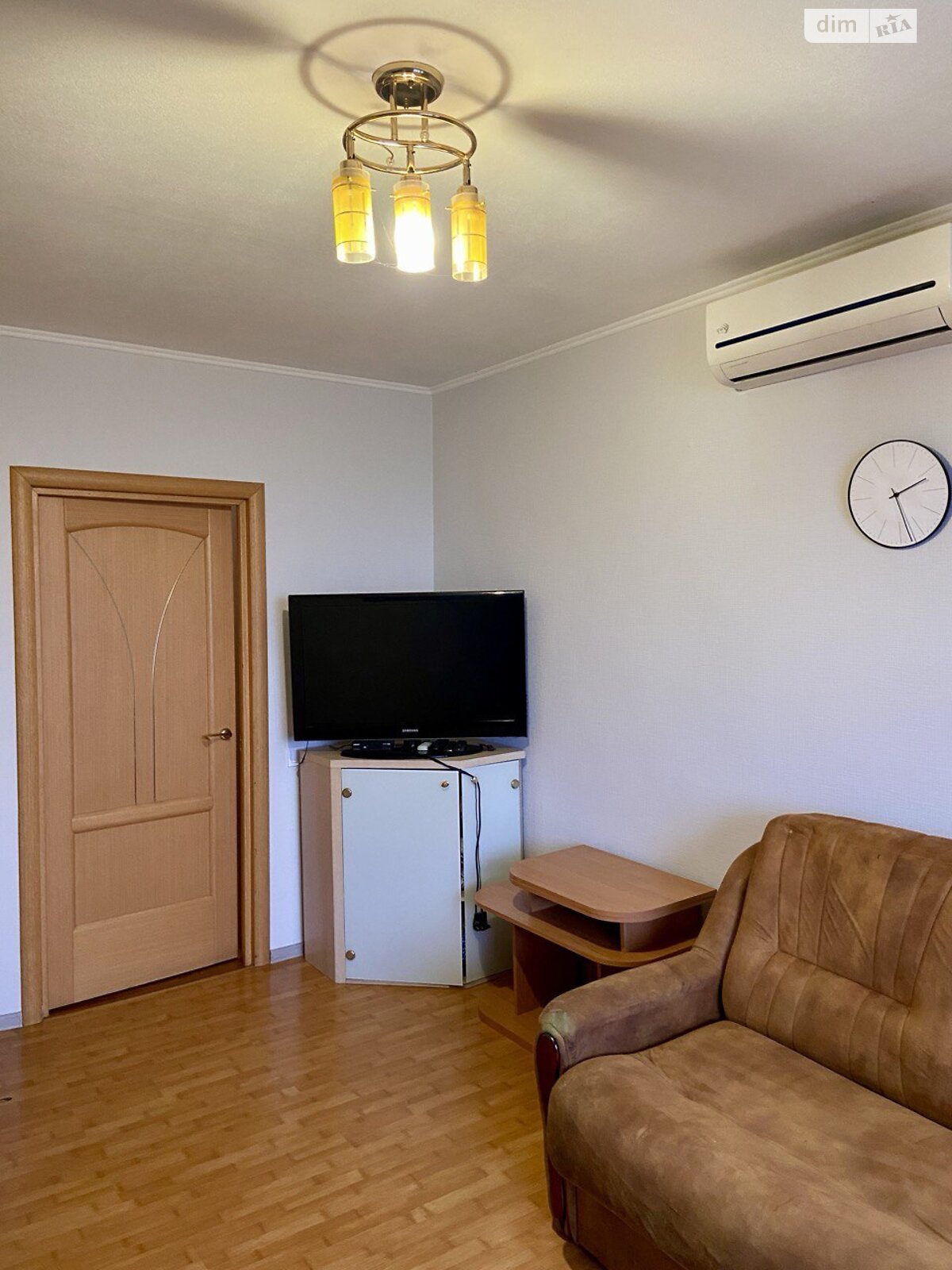 Продажа трехкомнатной квартиры в Днепре, на ул. Гончара Олеся 29, район Соборный фото 1 Продажа трехкомнатной квартиры в Днепре, на ул. Гончара Олеся 29, район Соборный фото 1