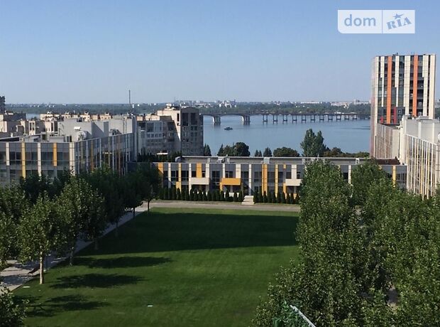 Продажа трехкомнатной квартиры в Днепре, на пл. Ленина 49а район Соборный фото 1 Продажа трехкомнатной квартиры в Днепре, на пл. Ленина 49а район Соборный фото 1