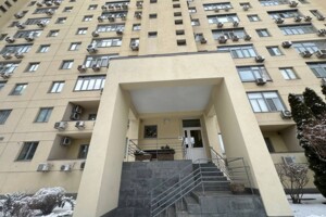 Продаж трикімнатної квартири в Дніпрі, на вул. Левка Лук’яненка 21А, район Соборний фото 2
