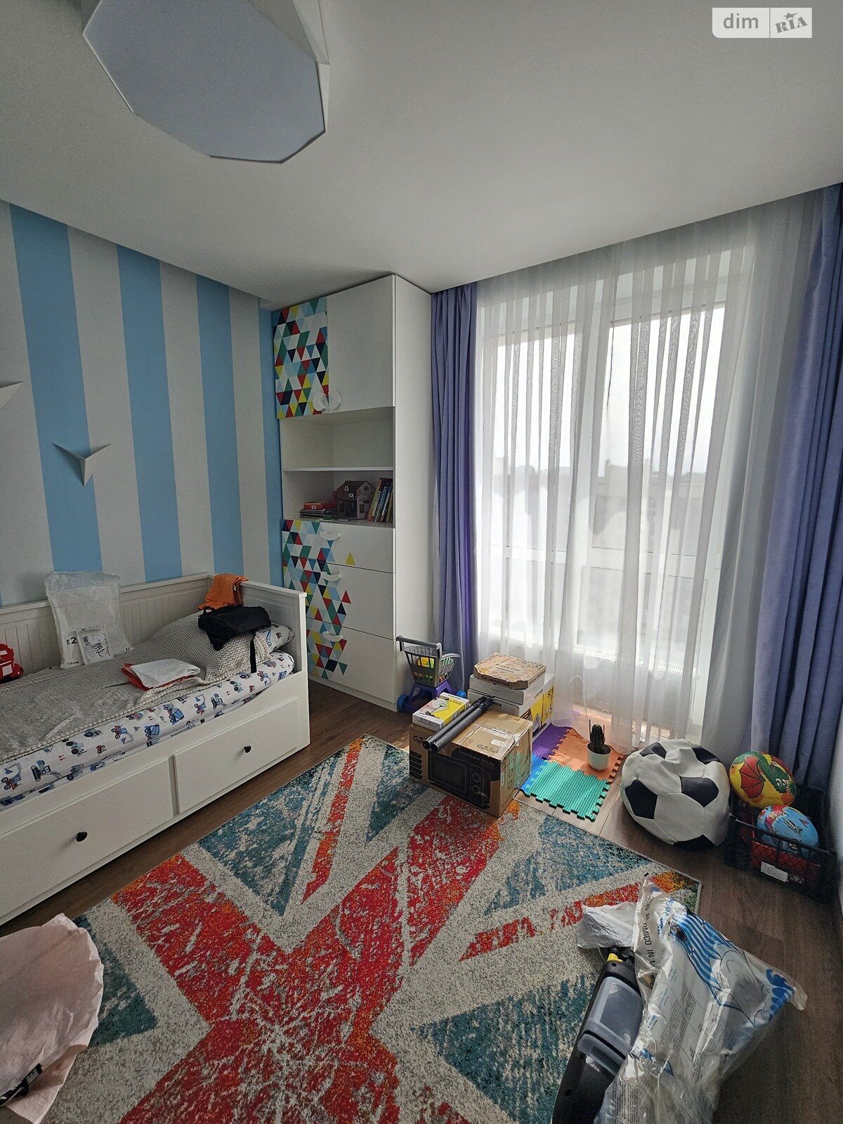 Продаж трикімнатної квартири в Дніпрі, на вул. Левка Лук’яненка 16, кв. 69, район Соборний фото 1 Продаж трикімнатної квартири в Дніпрі, на вул. Левка Лук’яненка 16, кв. 69, район Соборний фото 1