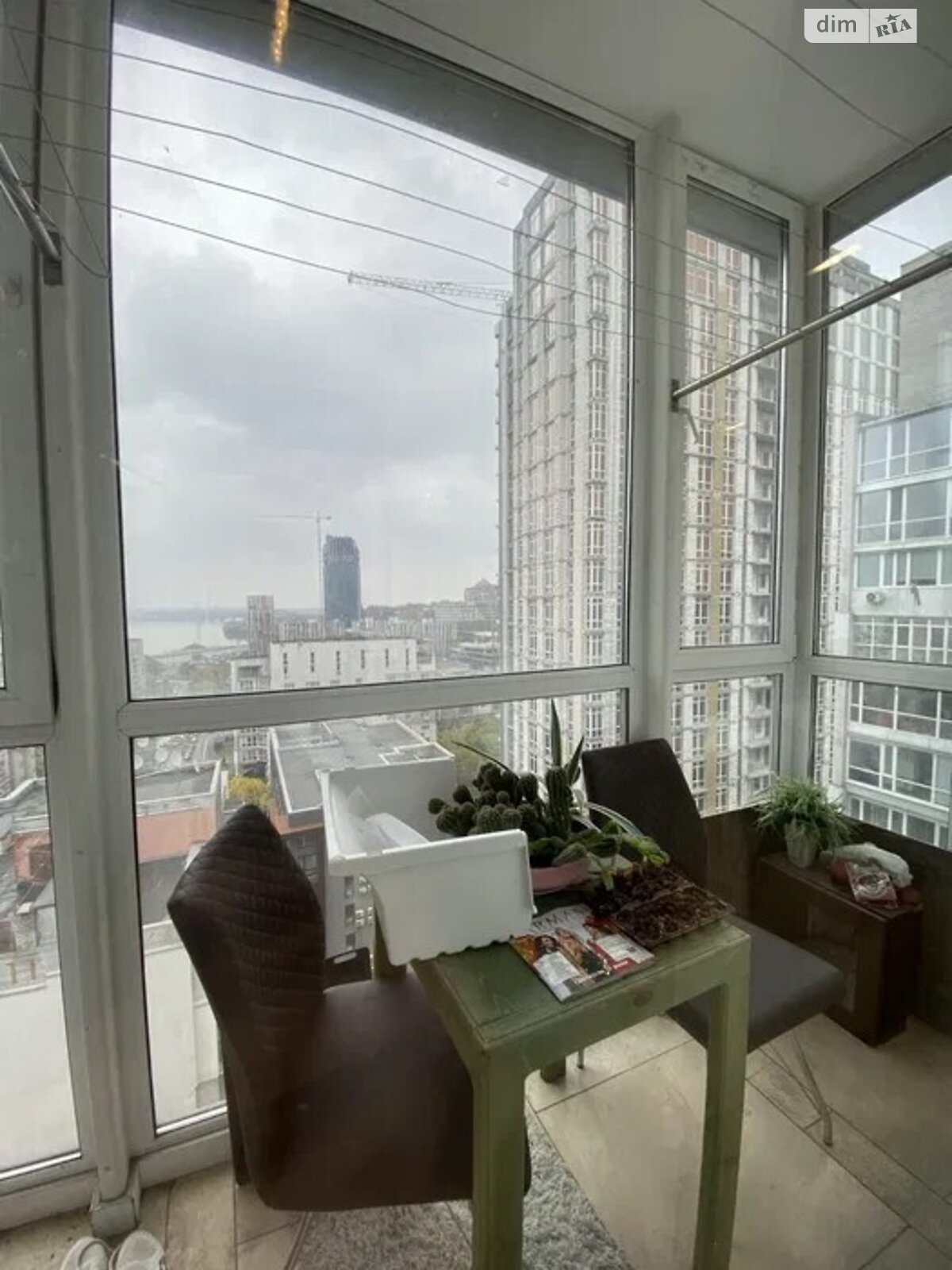 Продаж однокімнатної квартири в Дніпрі, на вул. Ливарна 2, район Соборний фото 1