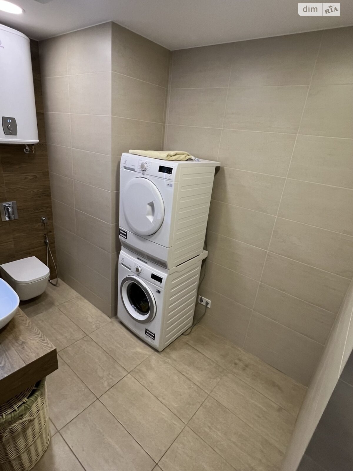 Продажа трехкомнатной квартиры в Днепре, на ул. Мандрыковская 134, район Соборный фото 1 Продажа трехкомнатной квартиры в Днепре, на ул. Мандрыковская 134, район Соборный фото 1