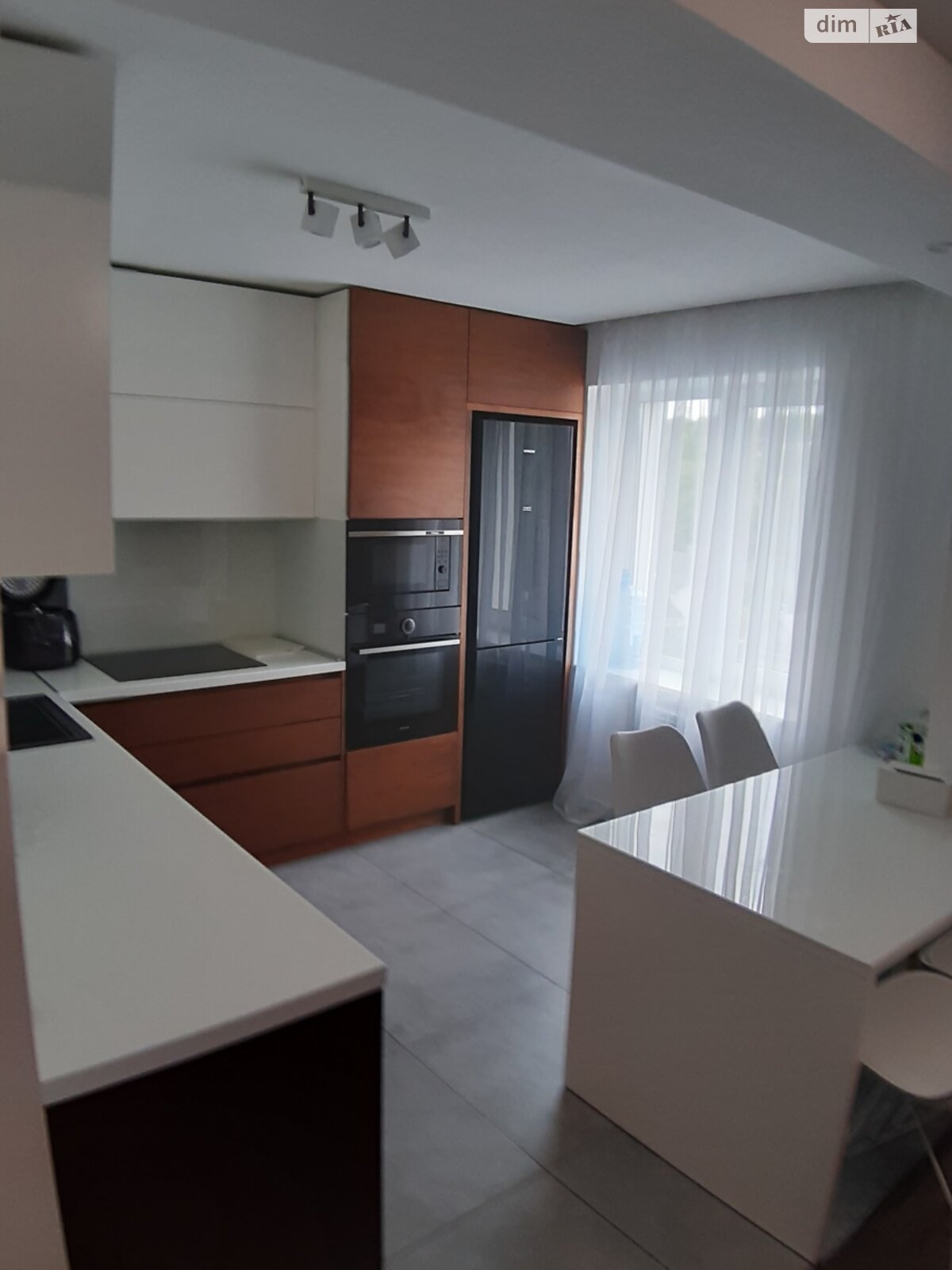 Продаж трикімнатної квартири в Дніпрі, на вул. Мандриківська 127, район Соборний фото 1 Продаж трикімнатної квартири в Дніпрі, на вул. Мандриківська 127, район Соборний фото 1