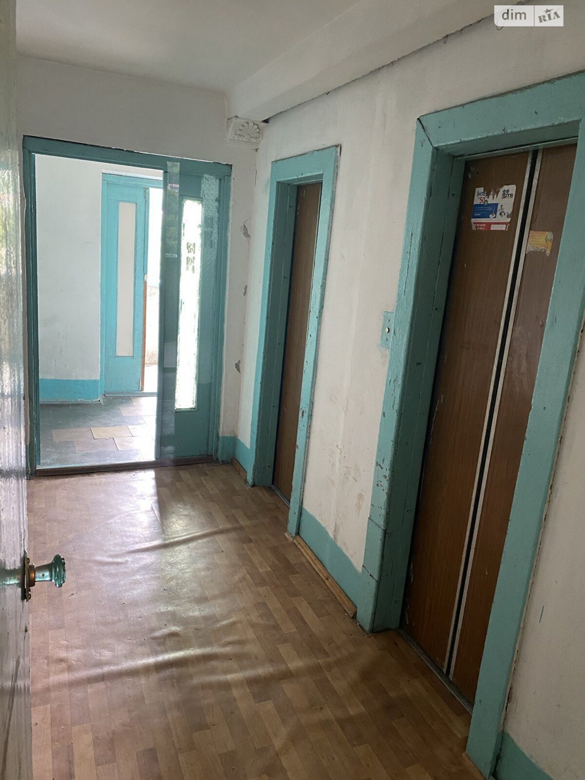 Продаж трикімнатної квартири в Дніпрі, на вул. Мандриківська 141, район Соборний фото 1 Продаж трикімнатної квартири в Дніпрі, на вул. Мандриківська 141, район Соборний фото 1