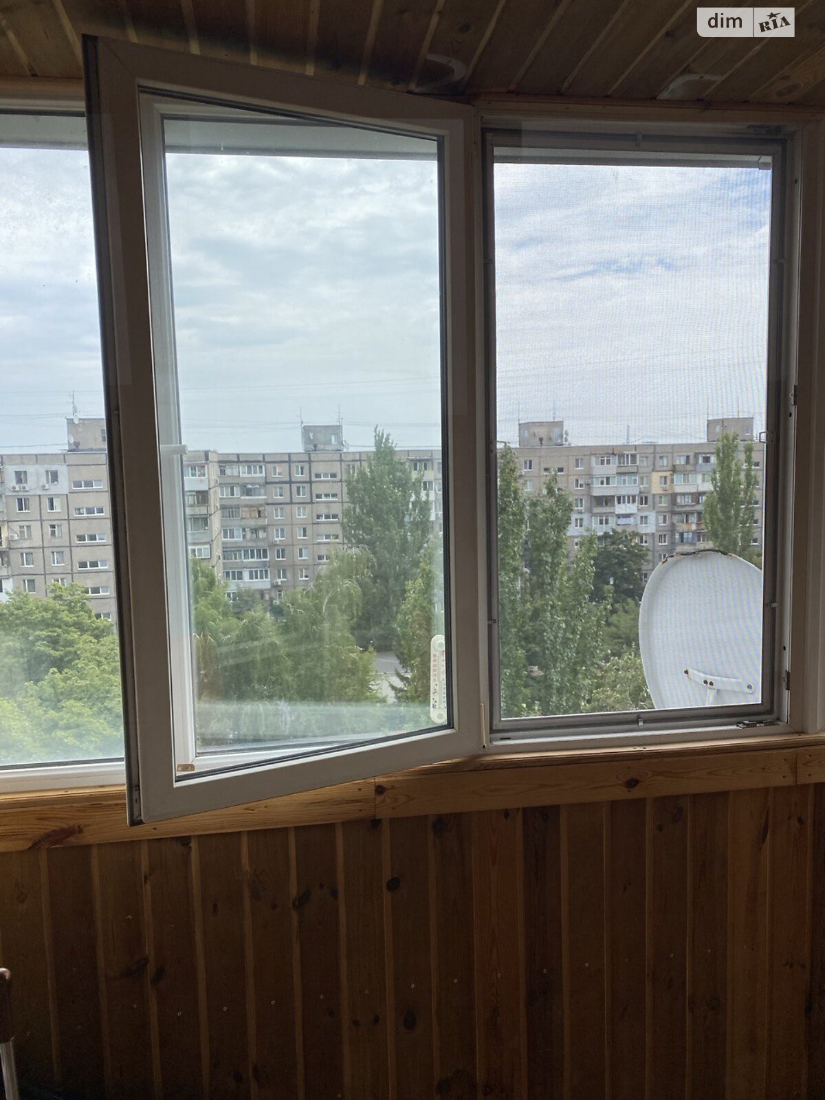 Продаж трикімнатної квартири в Дніпрі, на вул. Мандриківська 141, район Соборний фото 1 Продаж трикімнатної квартири в Дніпрі, на вул. Мандриківська 141, район Соборний фото 1