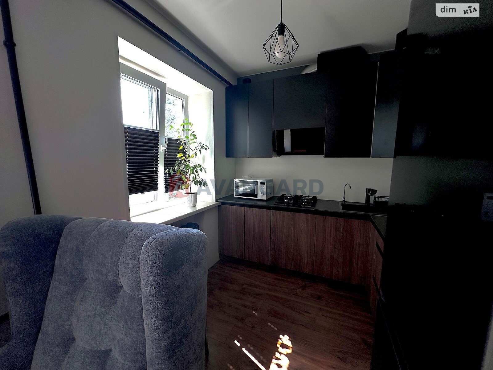 Продажа трехкомнатной квартиры в Днепре, на ул. Марии Кюри 13, район Соборный фото 1 Продажа трехкомнатной квартиры в Днепре, на ул. Марии Кюри 13, район Соборный фото 1