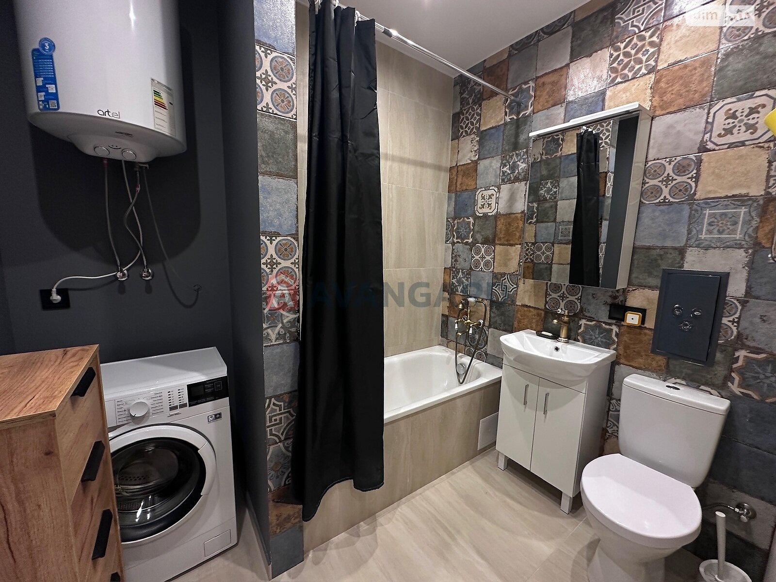 Продажа трехкомнатной квартиры в Днепре, на ул. Марии Кюри 13, район Соборный фото 1 Продажа трехкомнатной квартиры в Днепре, на ул. Марии Кюри 13, район Соборный фото 1