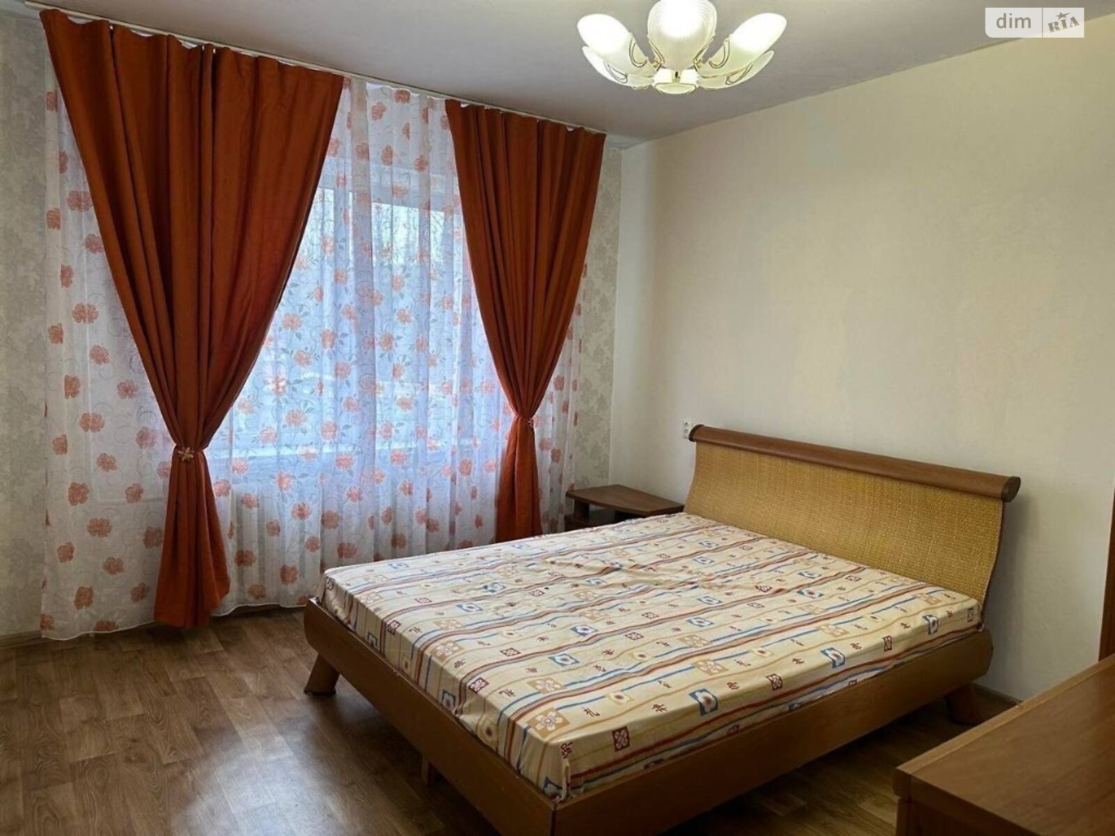 Продаж двокімнатної квартири в Дніпрі, на вул. Набережна Перемоги, район Соборний фото 1 Продаж двокімнатної квартири в Дніпрі, на вул. Набережна Перемоги, район Соборний фото 1