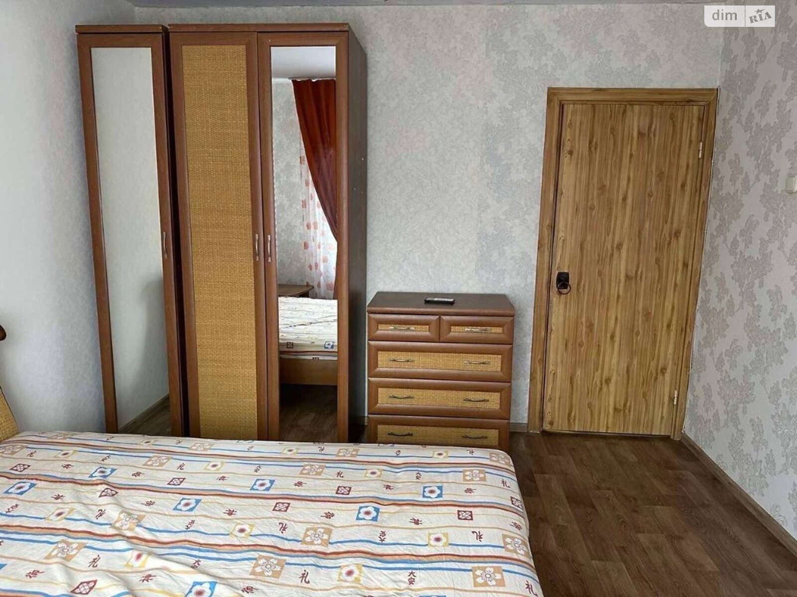 Продаж двокімнатної квартири в Дніпрі, на вул. Набережна Перемоги, район Соборний фото 1 Продаж двокімнатної квартири в Дніпрі, на вул. Набережна Перемоги, район Соборний фото 1