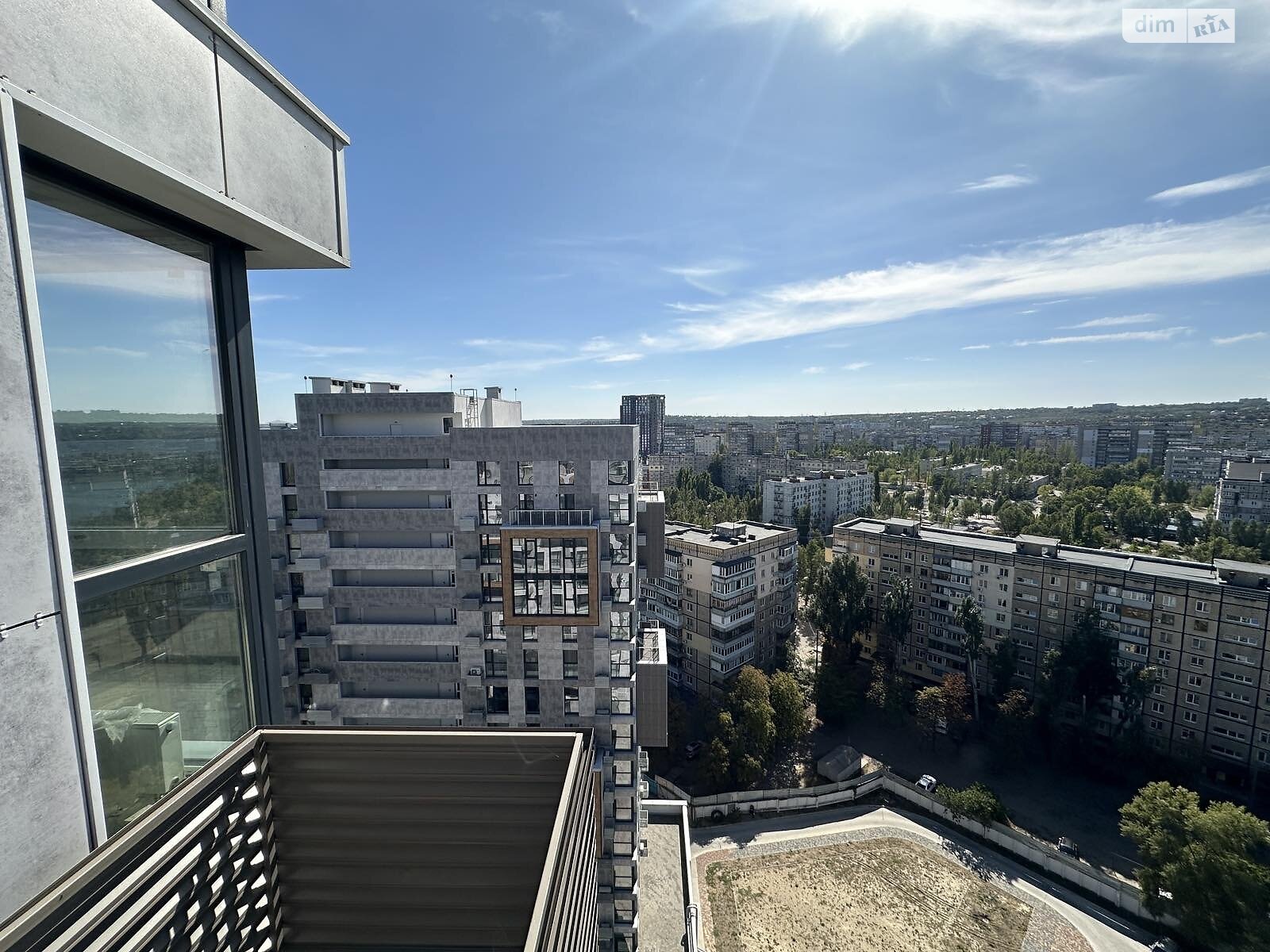 Продаж однокімнатної квартири в Дніпрі, на вул. Набережна Перемоги 112Д, район Соборний фото 1 Продаж однокімнатної квартири в Дніпрі, на вул. Набережна Перемоги 112Д, район Соборний фото 1