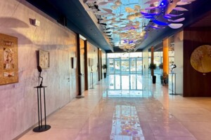 Продажа двухкомнатной квартиры в Днепре, на ул. Набережная Победы 7, район Соборный фото 2