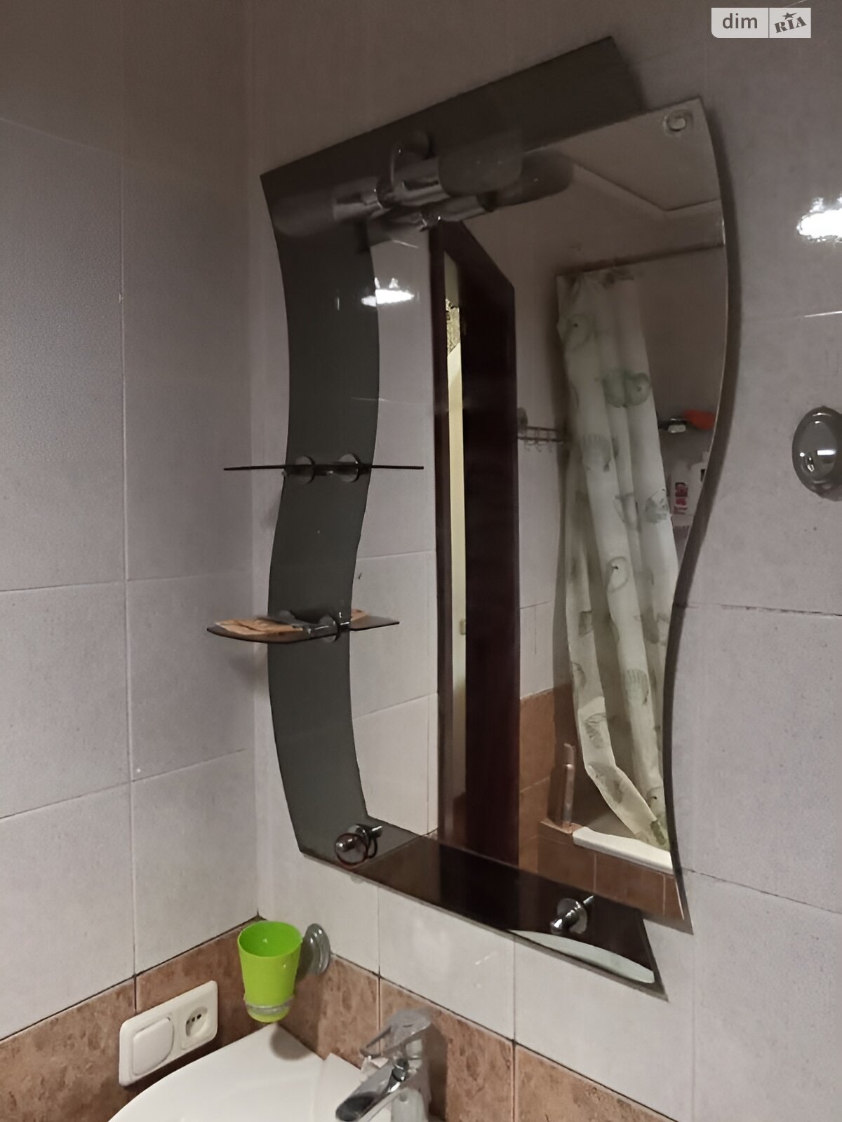Продажа трехкомнатной квартиры в Днепре, на ул. Набережная Победы 126А, район Соборный фото 1 Продажа трехкомнатной квартиры в Днепре, на ул. Набережная Победы 126А, район Соборный фото 1