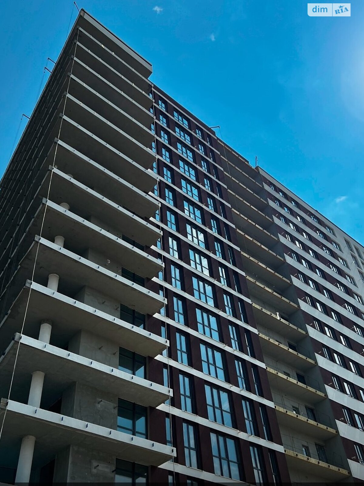 Продажа трехкомнатной квартиры в Днепре, на ул. Набережная Победы 152, район Соборный фото 1