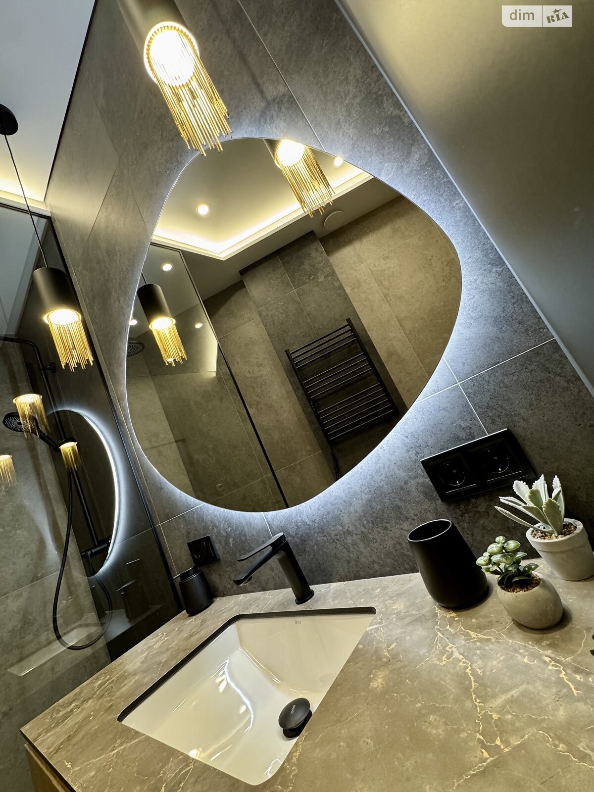 Продажа двухкомнатной квартиры в Днепре, на ул. Набережная Победы 9Б, район Соборный фото 1