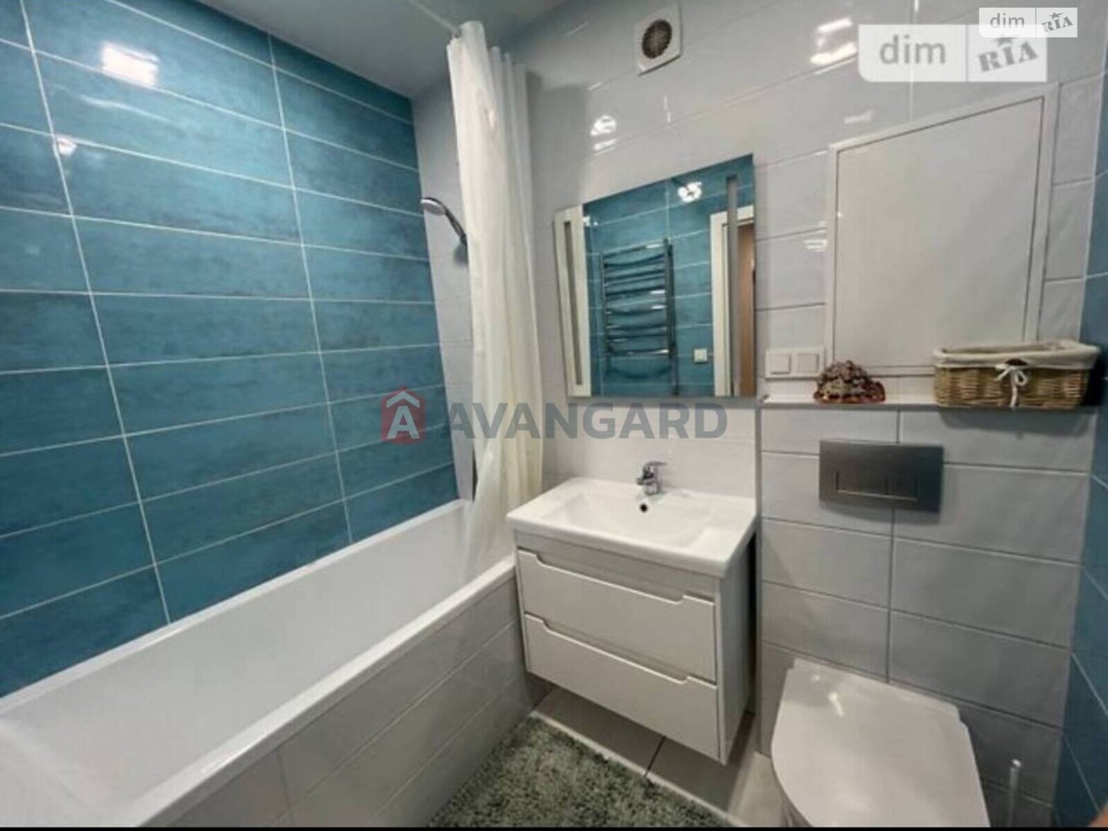 Продажа трехкомнатной квартиры в Днепре, на ул. Набережная Победы 42, район Соборный фото 1