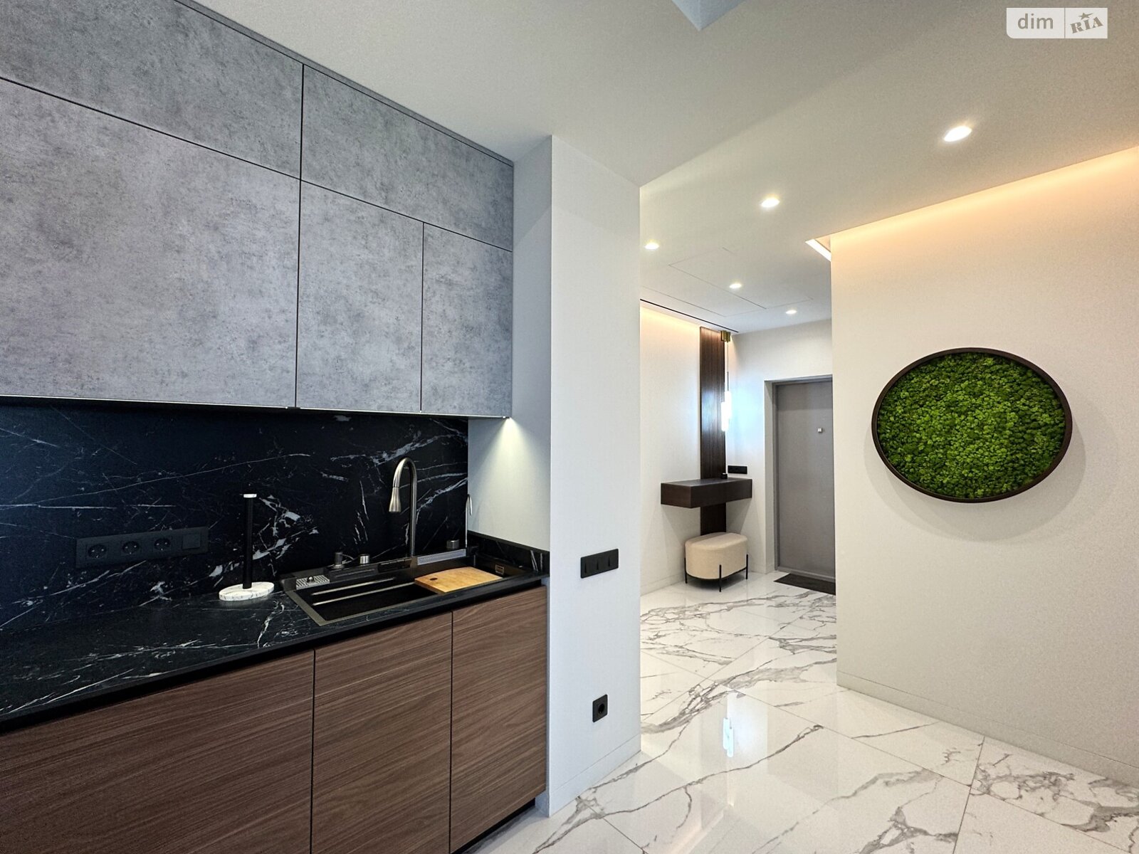 Продажа однокомнатной квартиры в Днепре, на ул. Набережная Победы 7 корпус 1, район Соборный фото 1