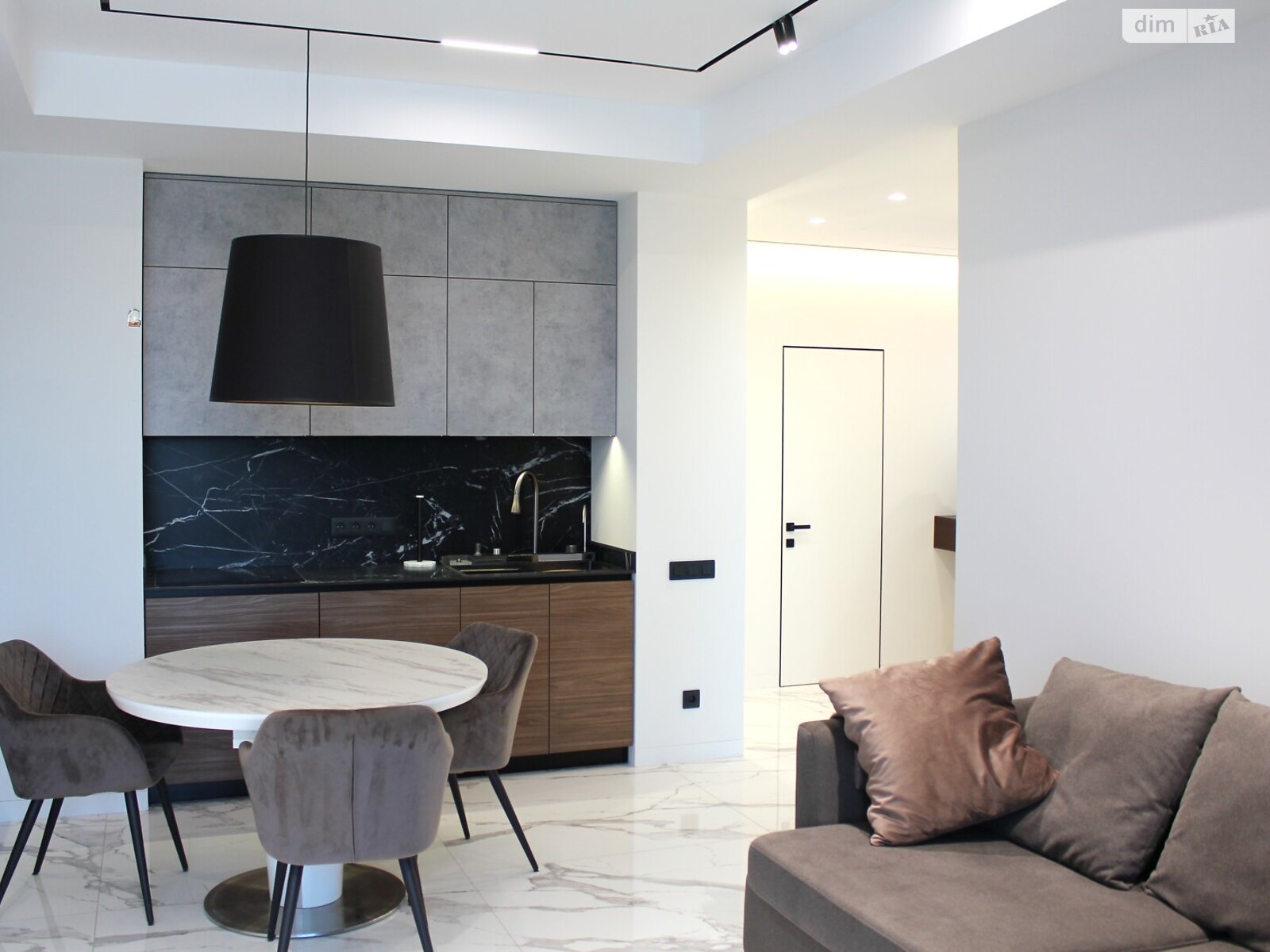 Продажа однокомнатной квартиры в Днепре, на ул. Набережная Победы 7 корпус 1, район Соборный фото 1