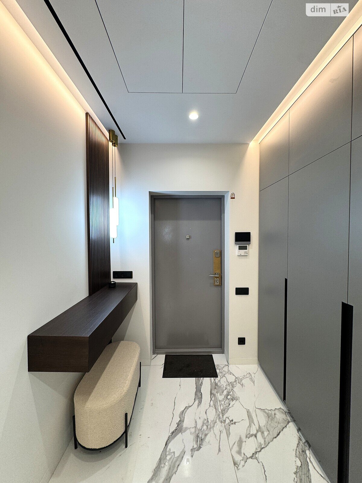 Продажа однокомнатной квартиры в Днепре, на ул. Набережная Победы 7 корпус 1, район Соборный фото 1