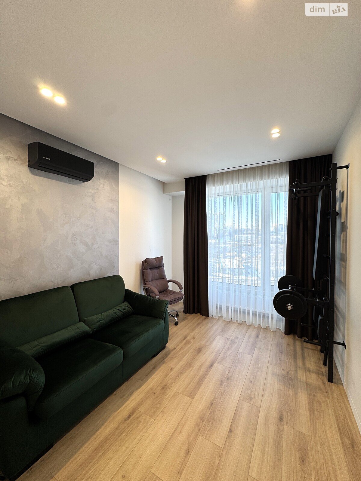 Продажа однокомнатной квартиры в Днепре, на ул. Набережная Победы 7 корпус 1, район Соборный фото 1