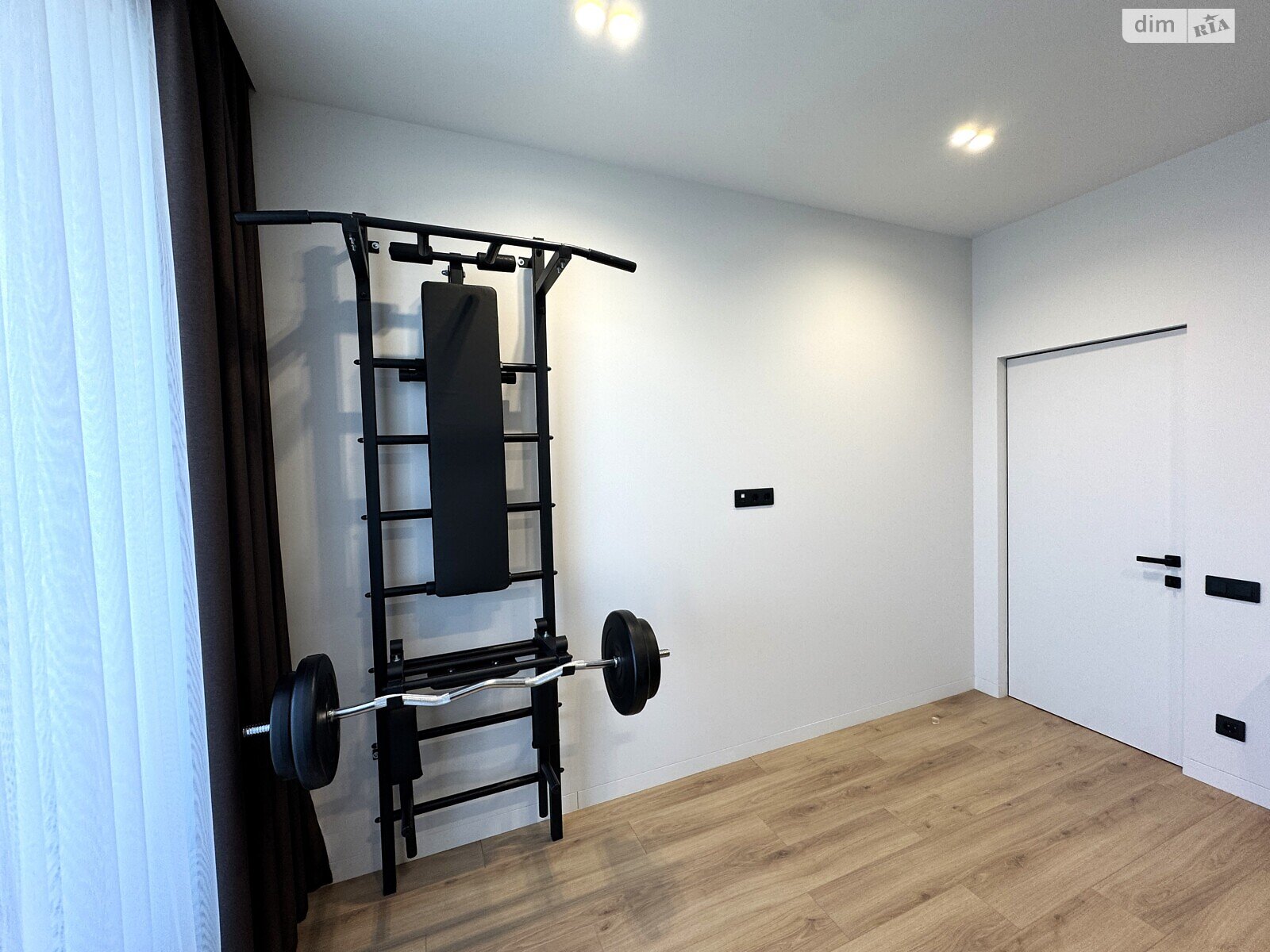 Продажа однокомнатной квартиры в Днепре, на ул. Набережная Победы 7 корпус 1, район Соборный фото 1