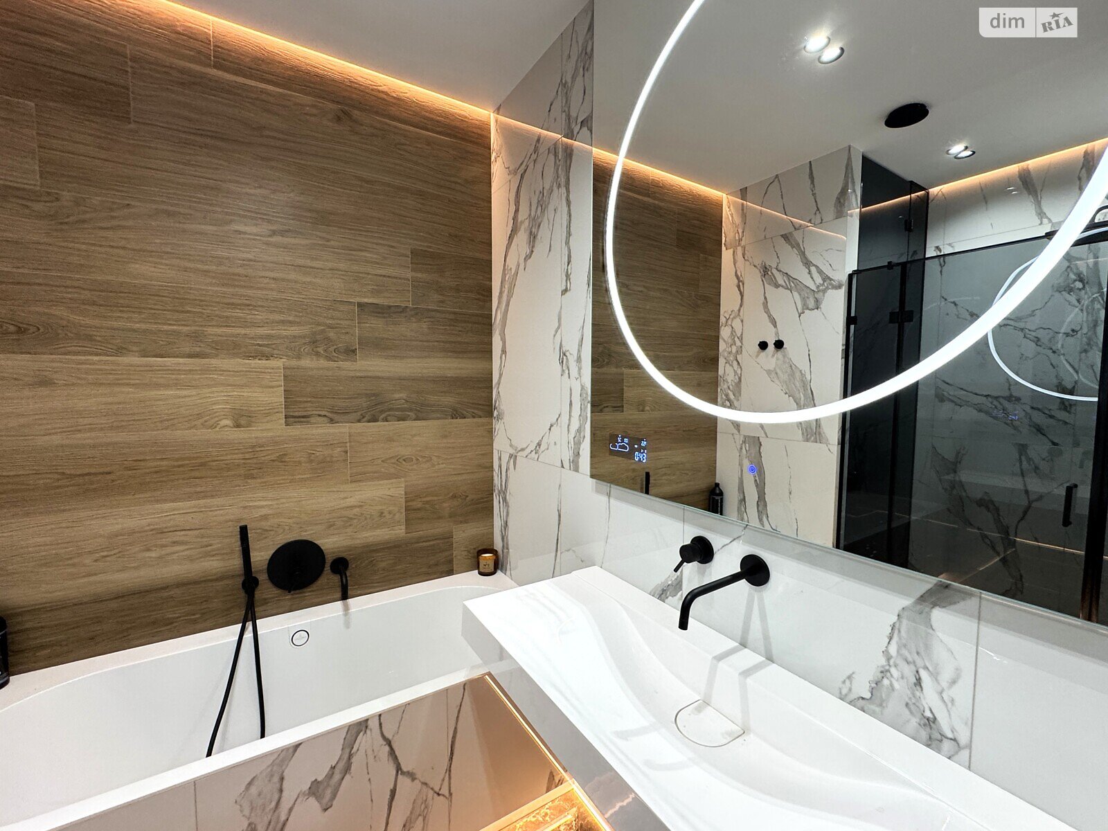 Продажа однокомнатной квартиры в Днепре, на ул. Набережная Победы 7 корпус 1, район Соборный фото 1