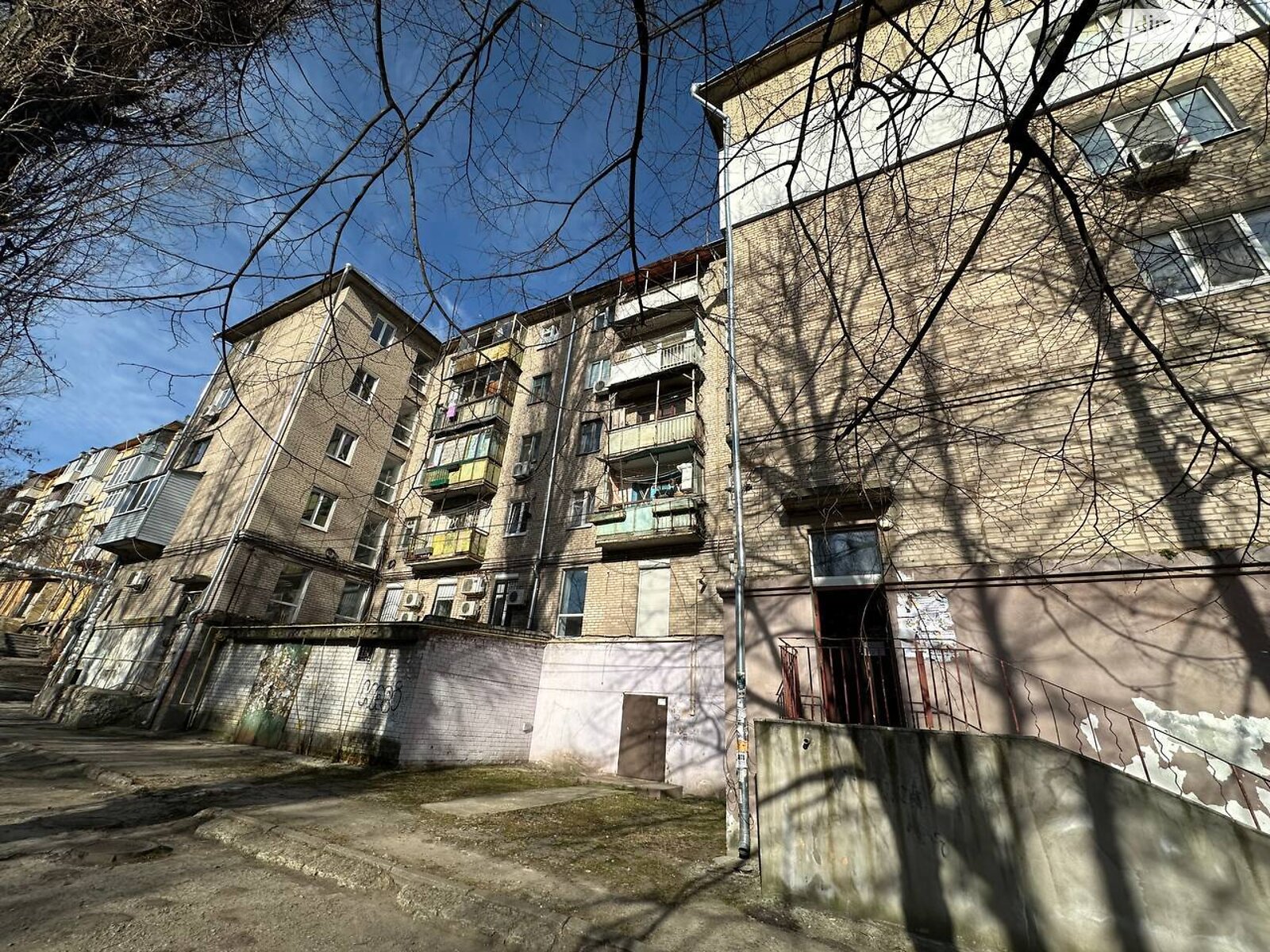 Продажа трехкомнатной квартиры в Днепре, на просп. Науки 133, район Соборный фото 1