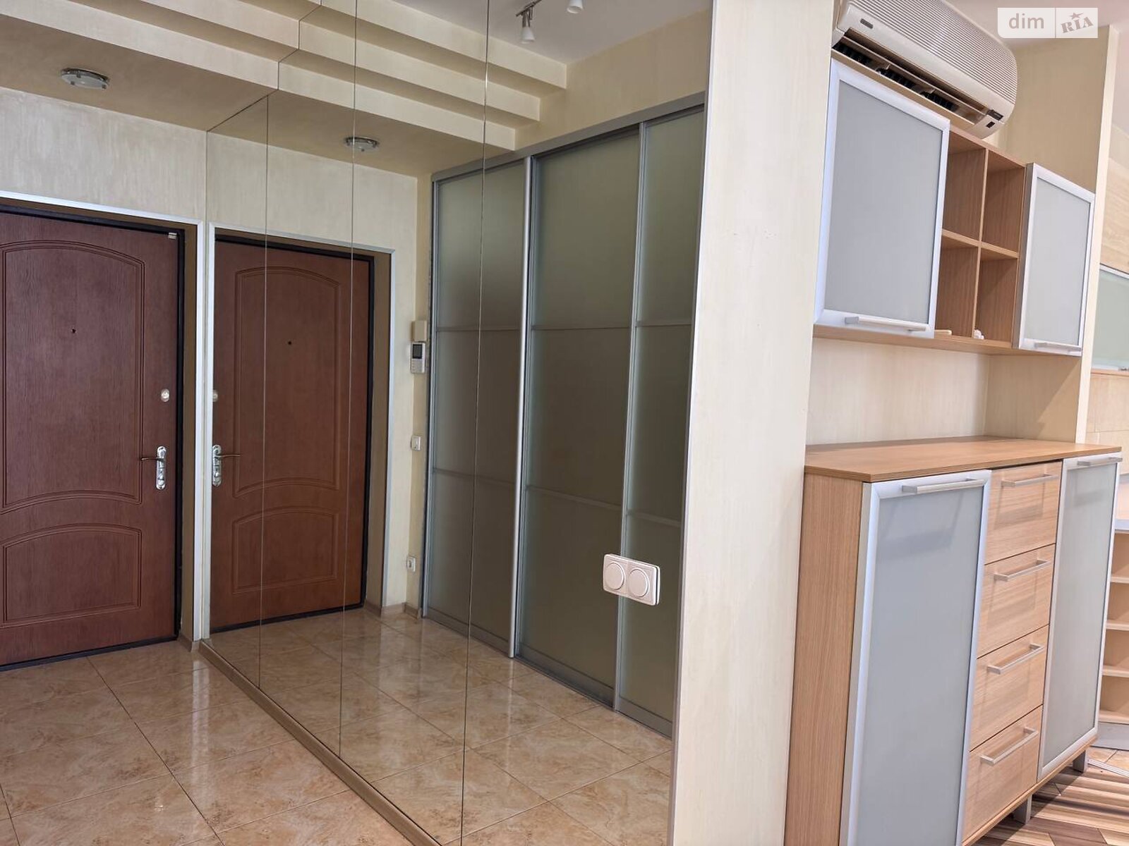 Продажа двухкомнатной квартиры в Днепре, на просп. Науки 95А, район Соборный фото 1 Продажа двухкомнатной квартиры в Днепре, на просп. Науки 95А, район Соборный фото 1