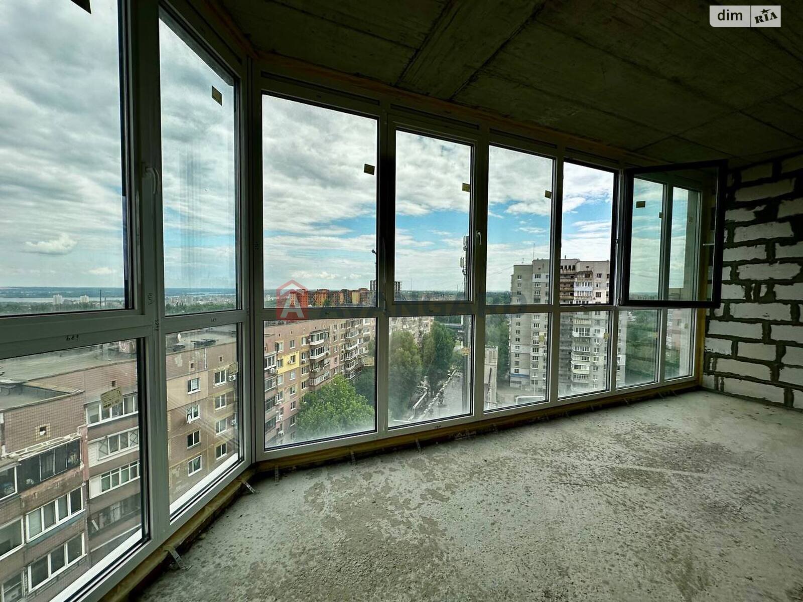 Продаж трикімнатної квартири в Дніпрі, на просп. Науки 112А, район Соборний фото 1 Продаж трикімнатної квартири в Дніпрі, на просп. Науки 112А, район Соборний фото 1